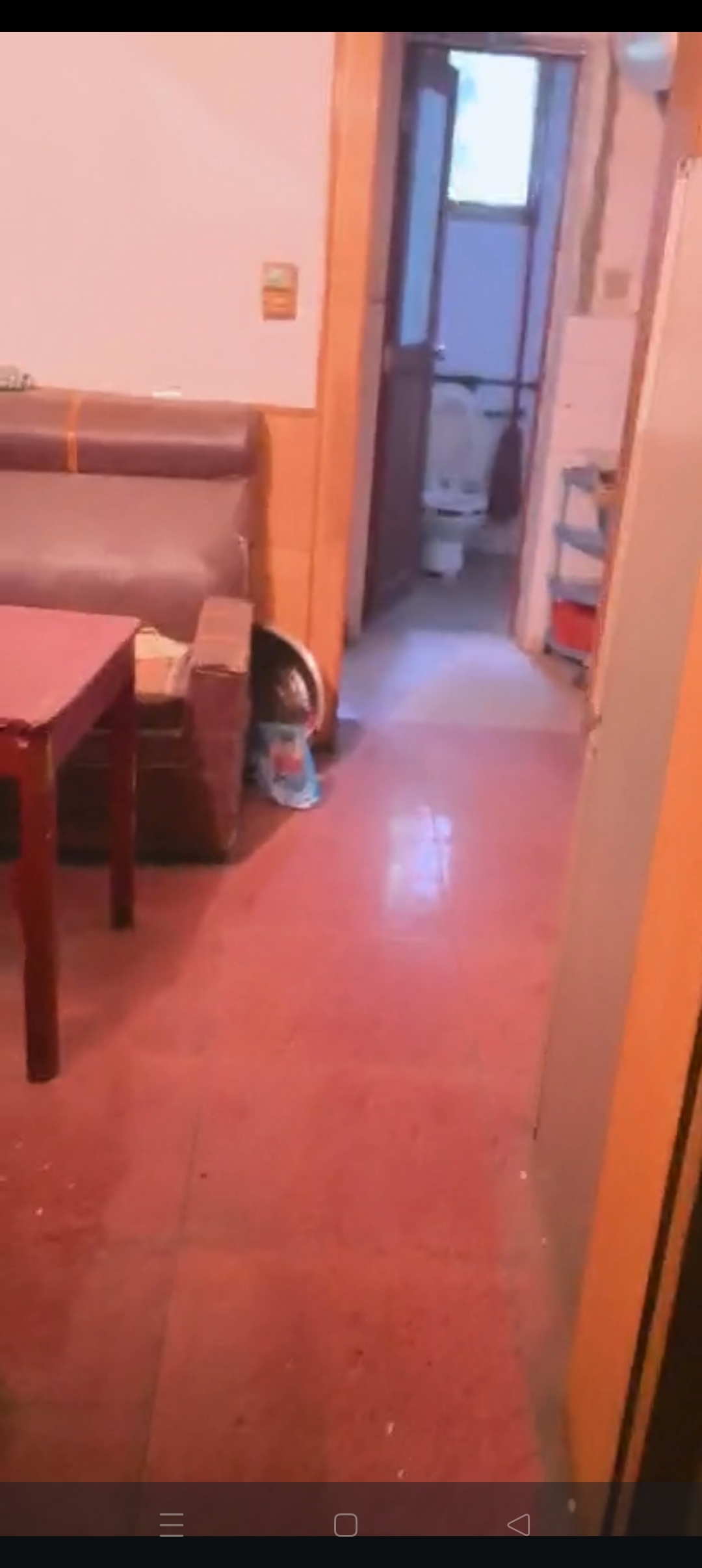 市人大政协机关大院住宅区（老市委）  5室2厅1卫    62.8万客厅