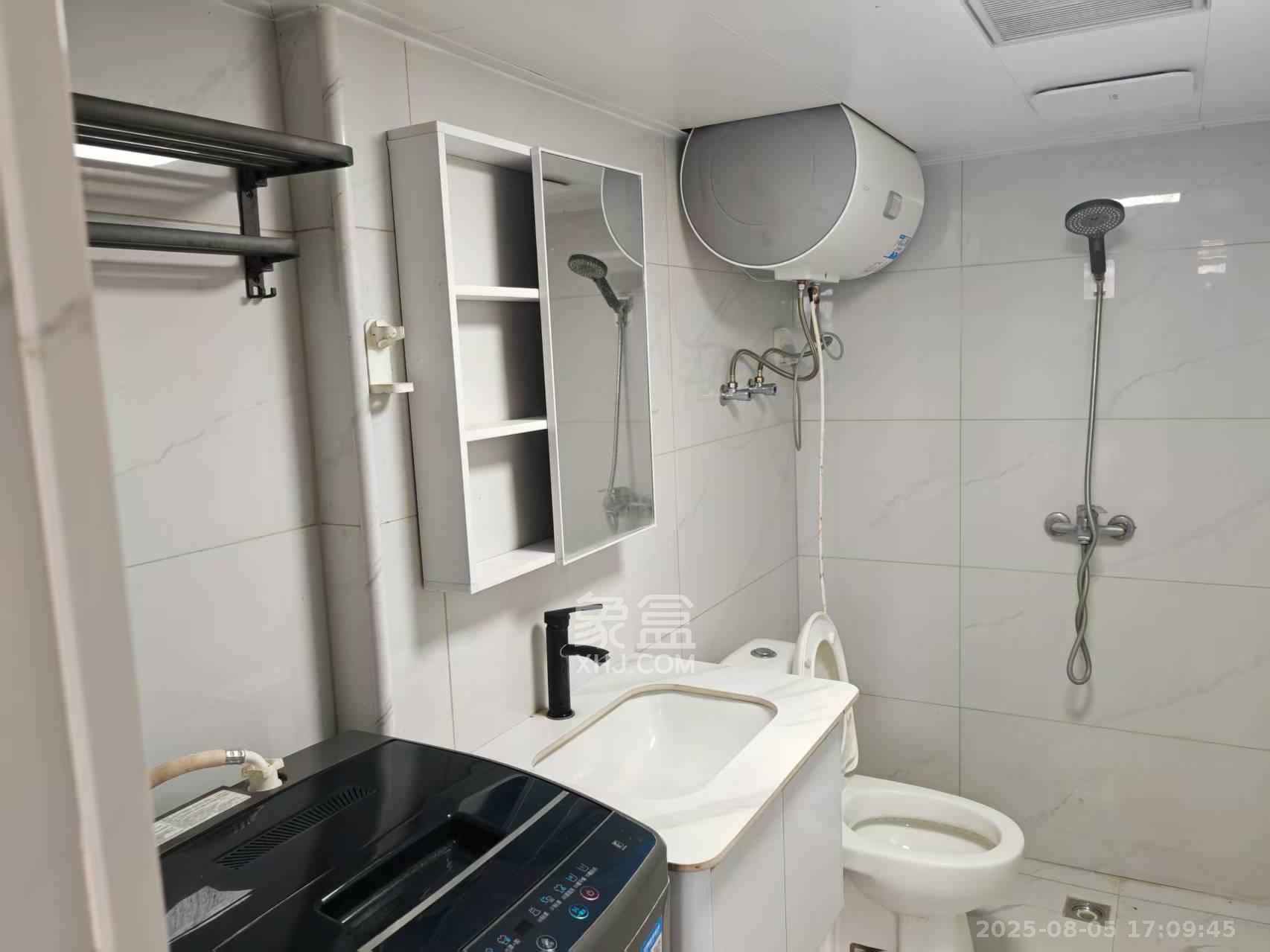 太阳城 1室1厅1卫 1300.0元/月 太阳城 1室1厅1卫 1300.0元/月室内图