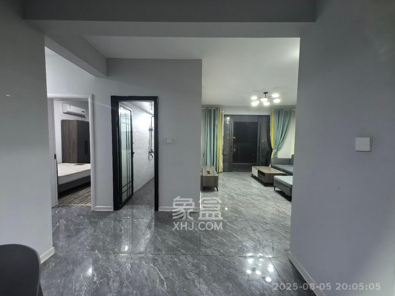 长房东旭国际 4室2厅2卫 3500.0元/月 长房东旭国际 4室2厅2卫 3500.0元/月室内图