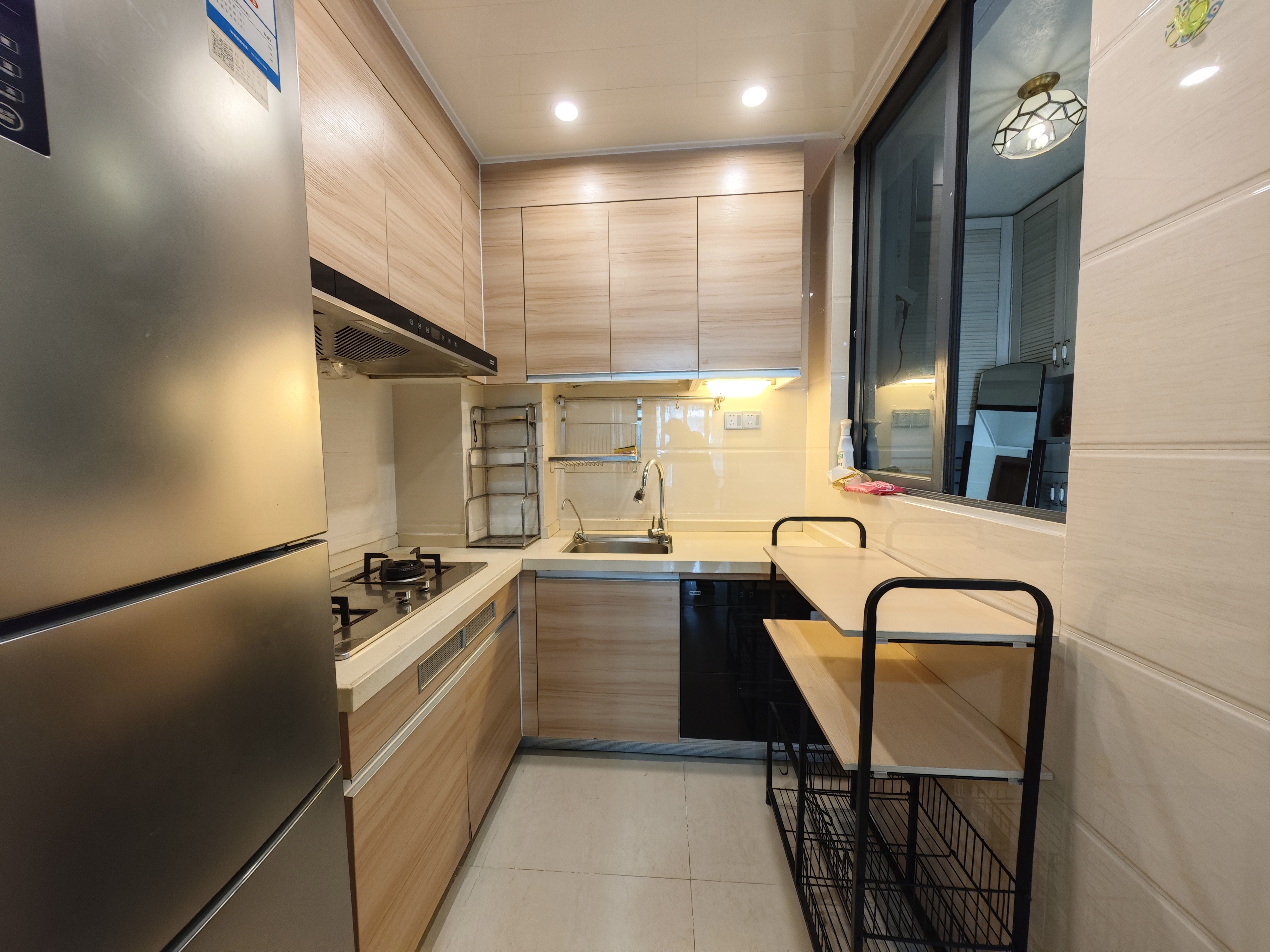 碧桂园滨海国际二期(君临湾) 3室2厅1卫 2500.0元/月 碧桂园滨海国际二期(君临湾) 3室2厅1卫 2500.0元/月室内图