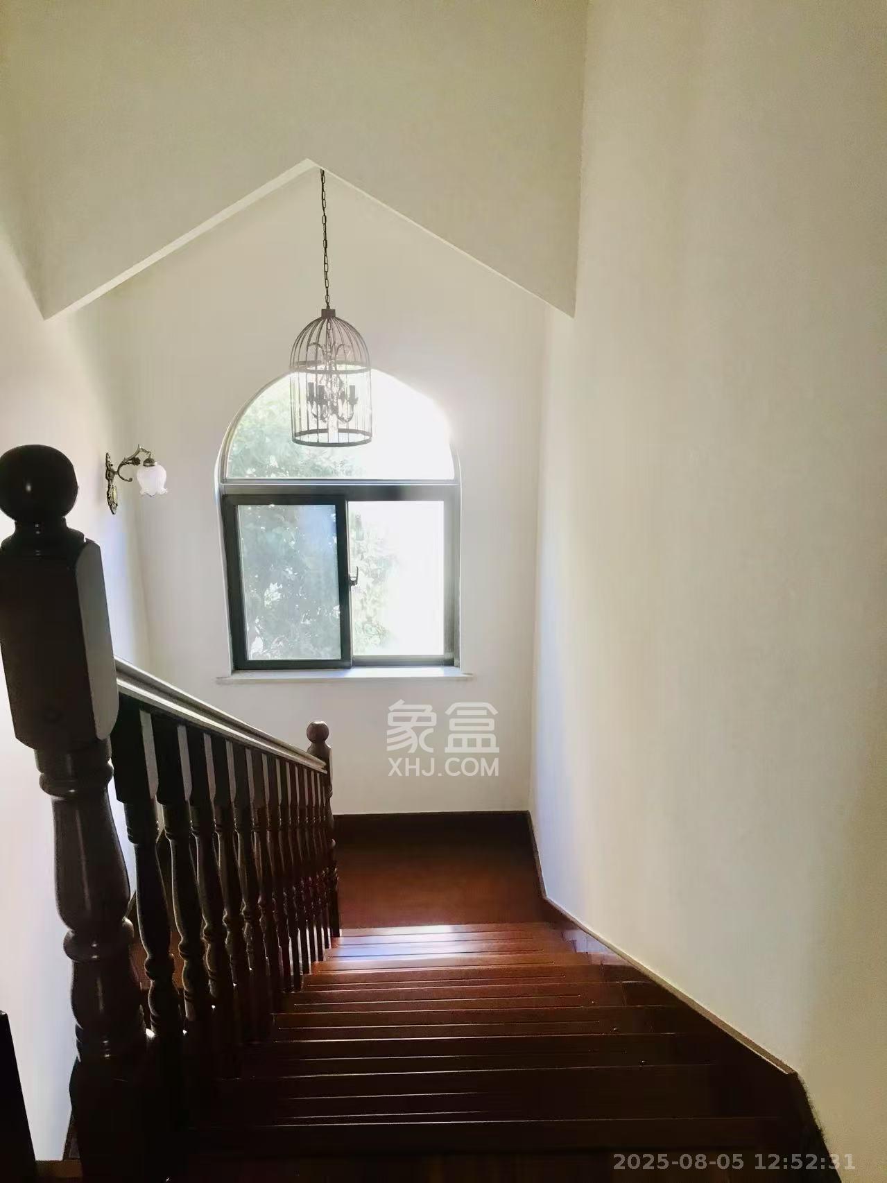 碧桂园山湖城 4室2厅2卫 150.0万 碧桂园山湖城 4室2厅2卫 150.0万其他