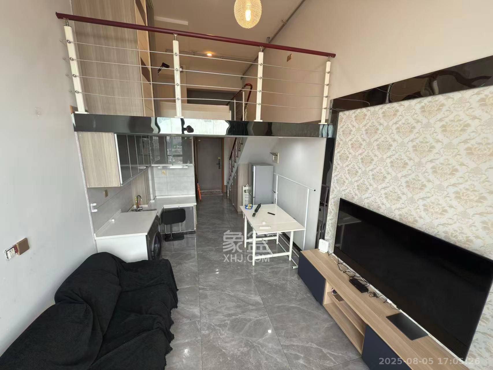 弘坤云寓 1室1厅1卫 1800.0元/月 弘坤云寓 1室1厅1卫 1800.0元/月室内图