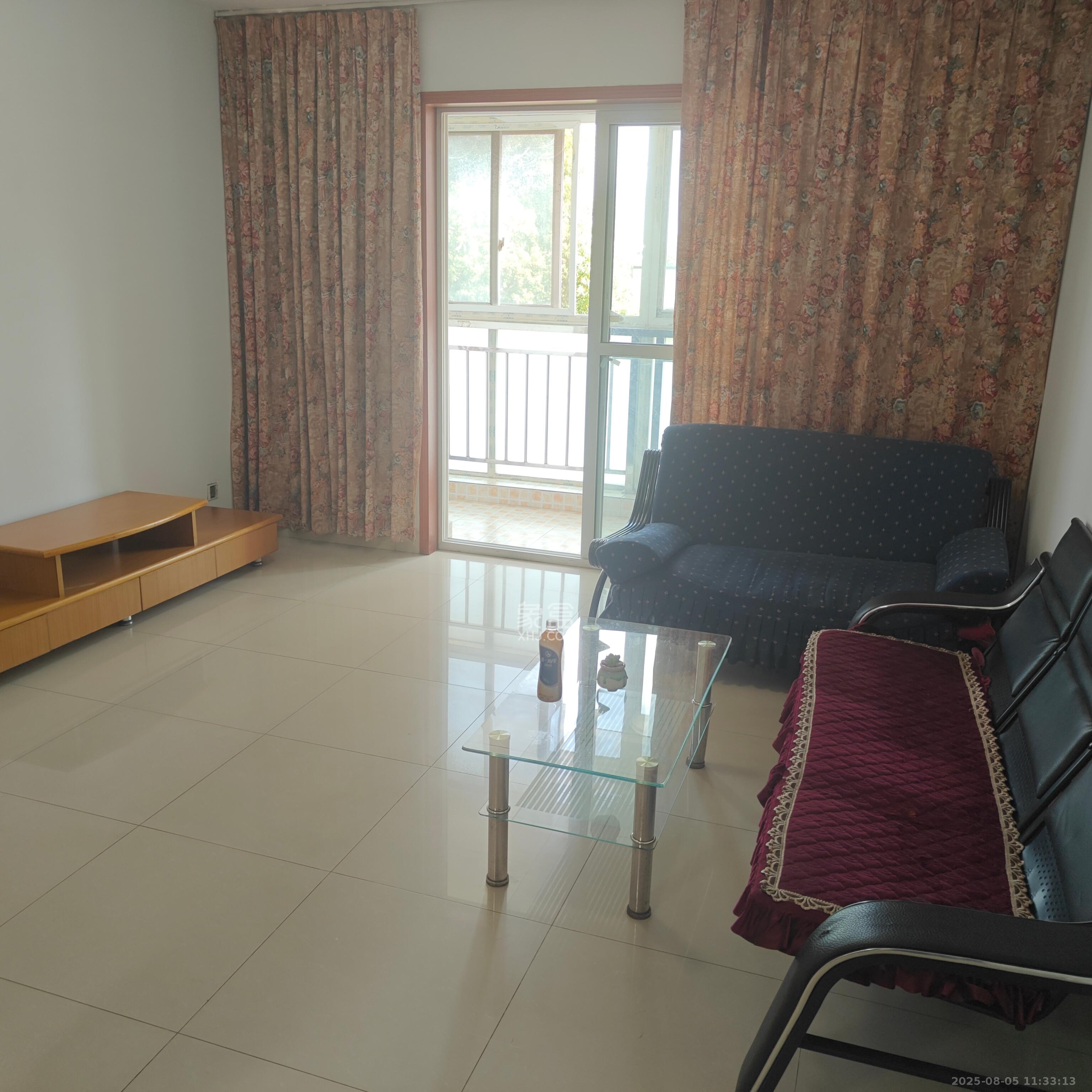 南铁佳苑  2室1厅1卫    2400.0元/月 南铁佳苑  2室1厅1卫    2400.0元/月室内图