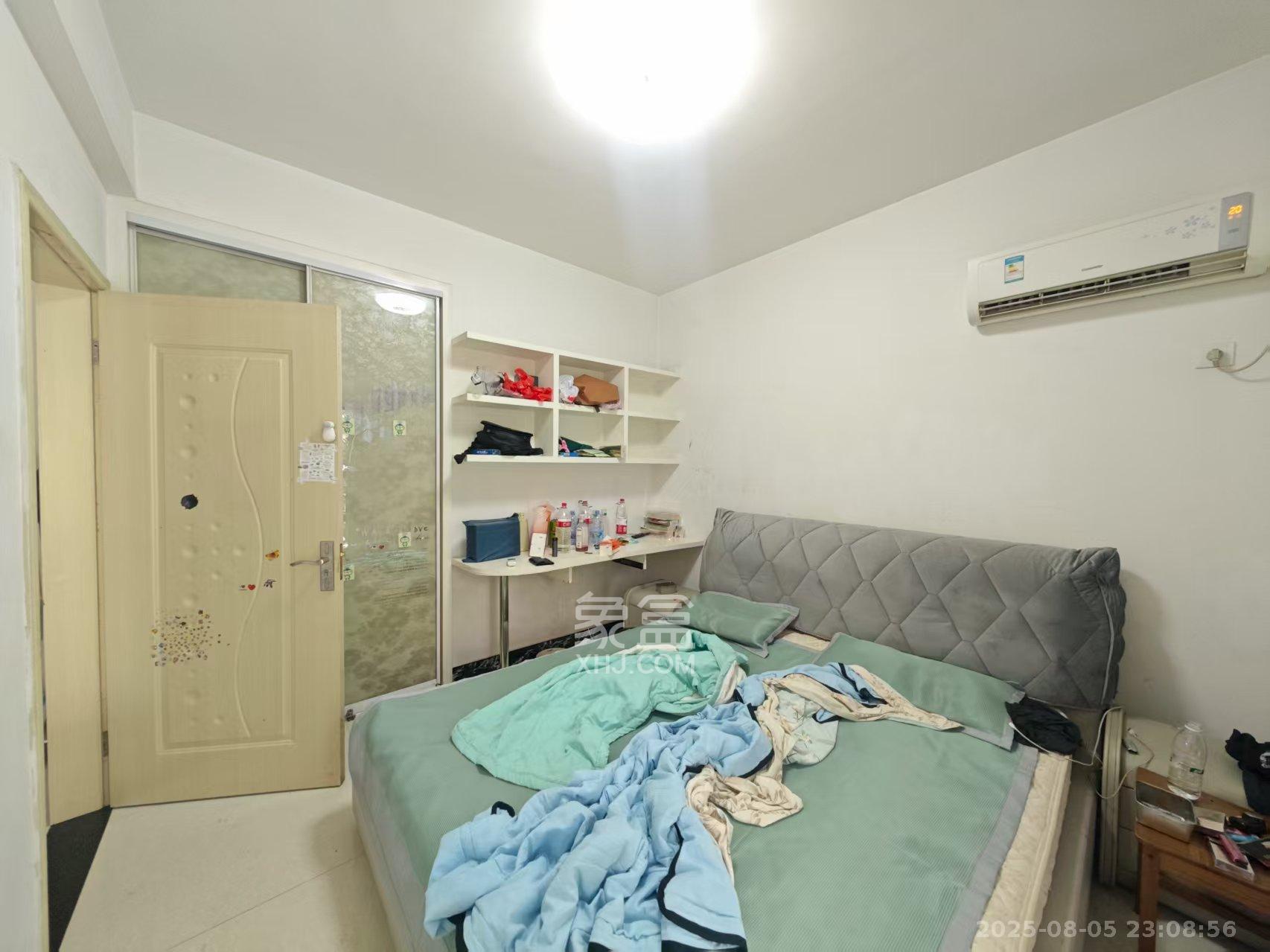 世纪桃花苑 1室1厅1卫 21.0万 世纪桃花苑 1室1厅1卫 21.0万卧室