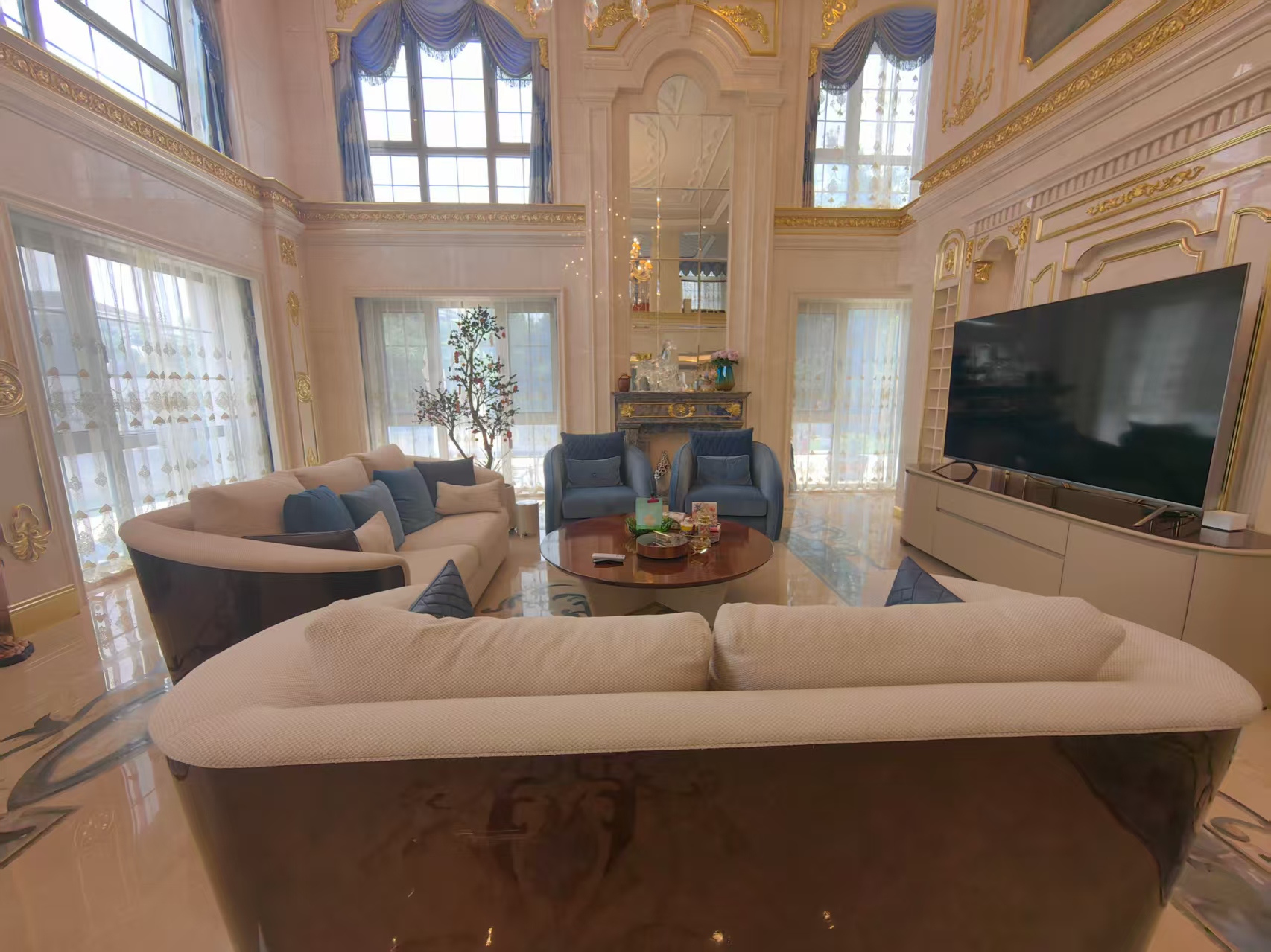 泰达天海国际 6室3厅4卫 50000.0元/月 泰达天海国际 6室3厅4卫 50000.0元/月室内图