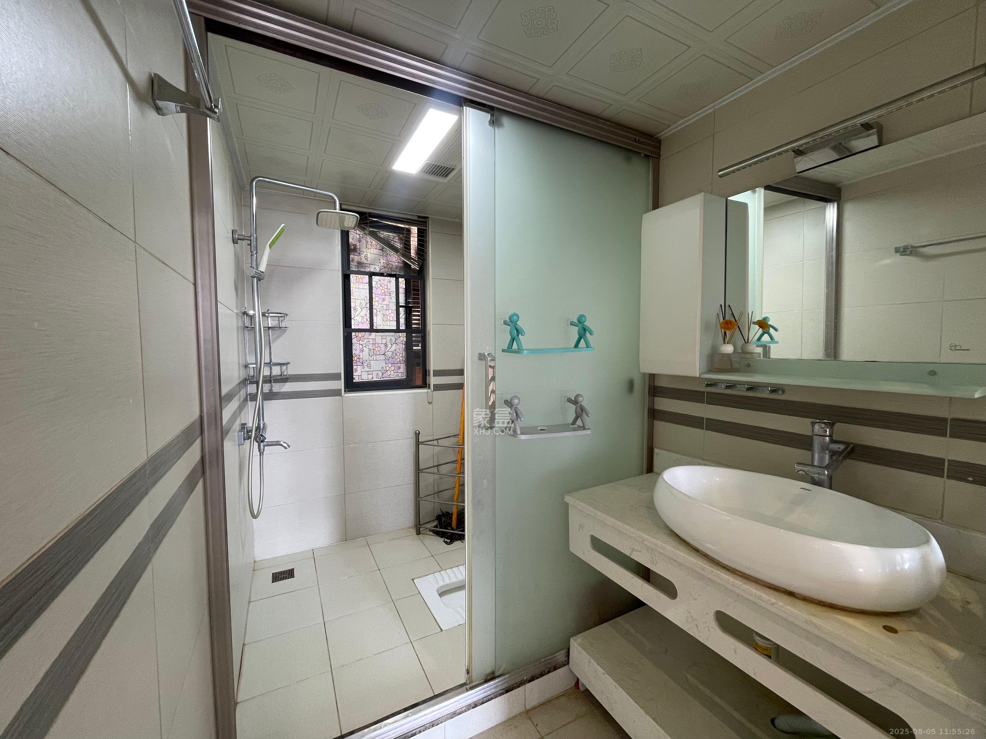 中国铁建梅溪青秀一期 3室2厅2卫 2600.0元/月 中国铁建梅溪青秀一期 3室2厅2卫 2600.0元/月室内图