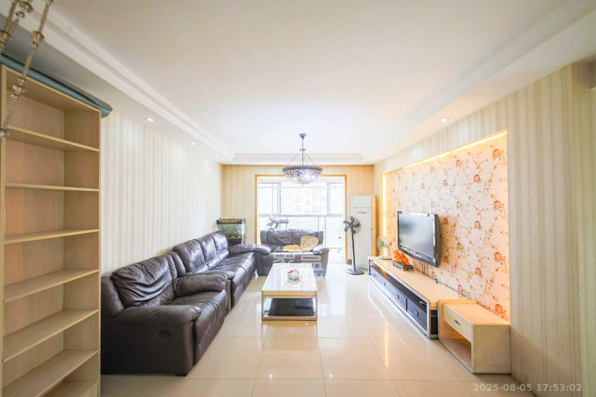 天城泰祥苑  2室2厅1卫    2000.0元/月室内图