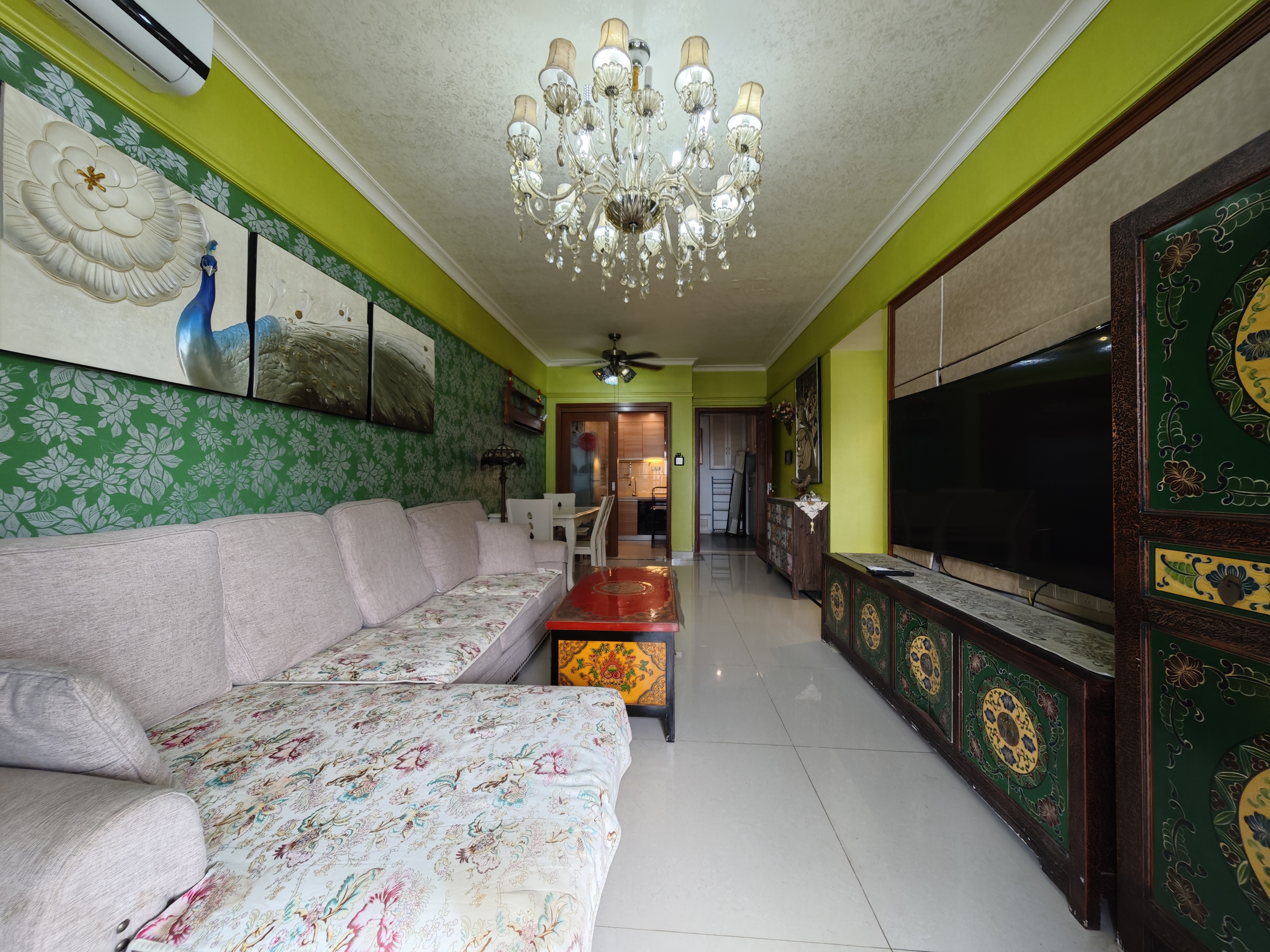 碧桂园滨海国际二期(君临湾) 3室2厅1卫 2500.0元/月 碧桂园滨海国际二期(君临湾) 3室2厅1卫 2500.0元/月室内图