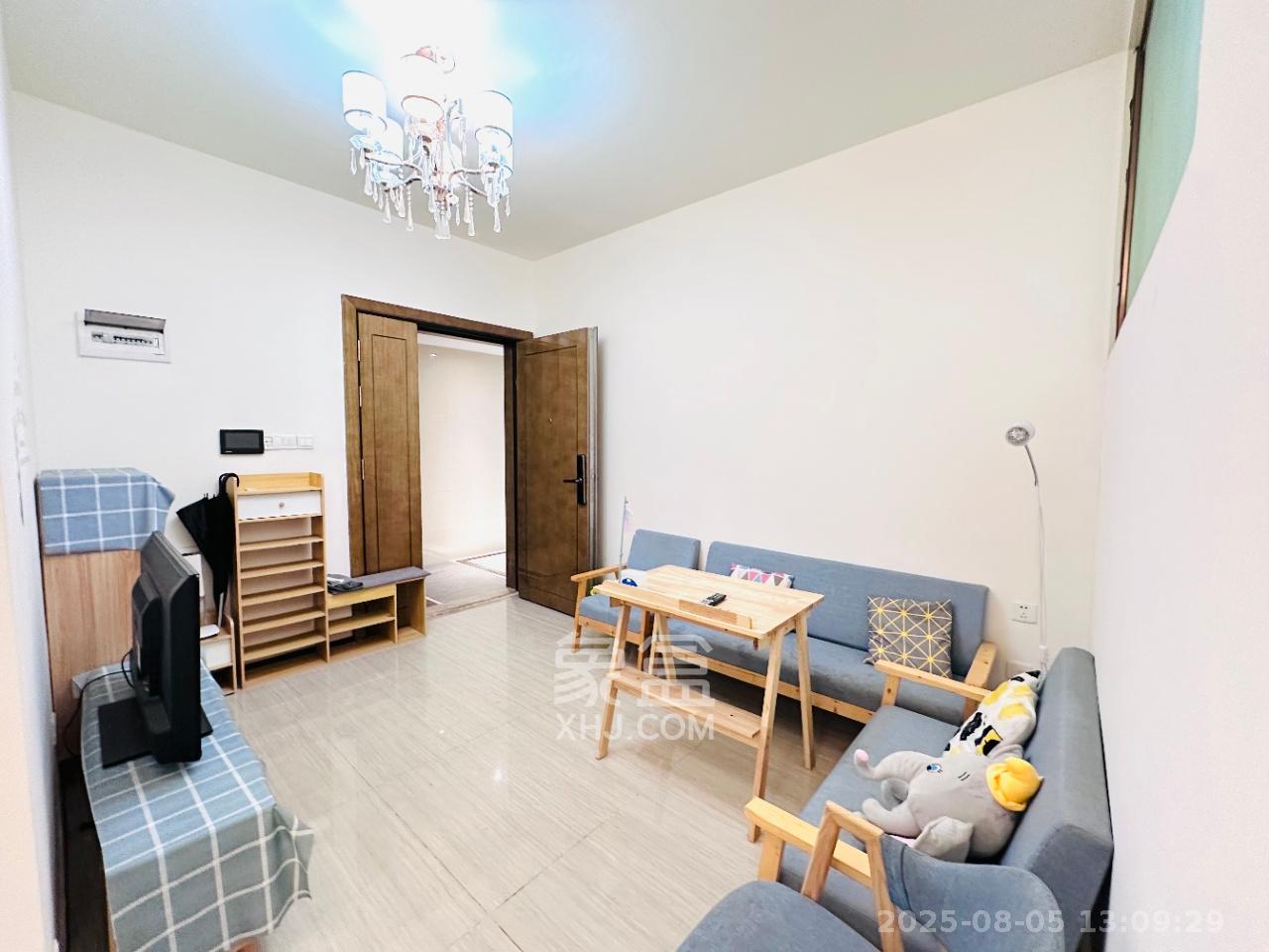 恒大上林苑 1室1厅1卫 2100.0元/月 恒大上林苑 1室1厅1卫 2100.0元/月室内图