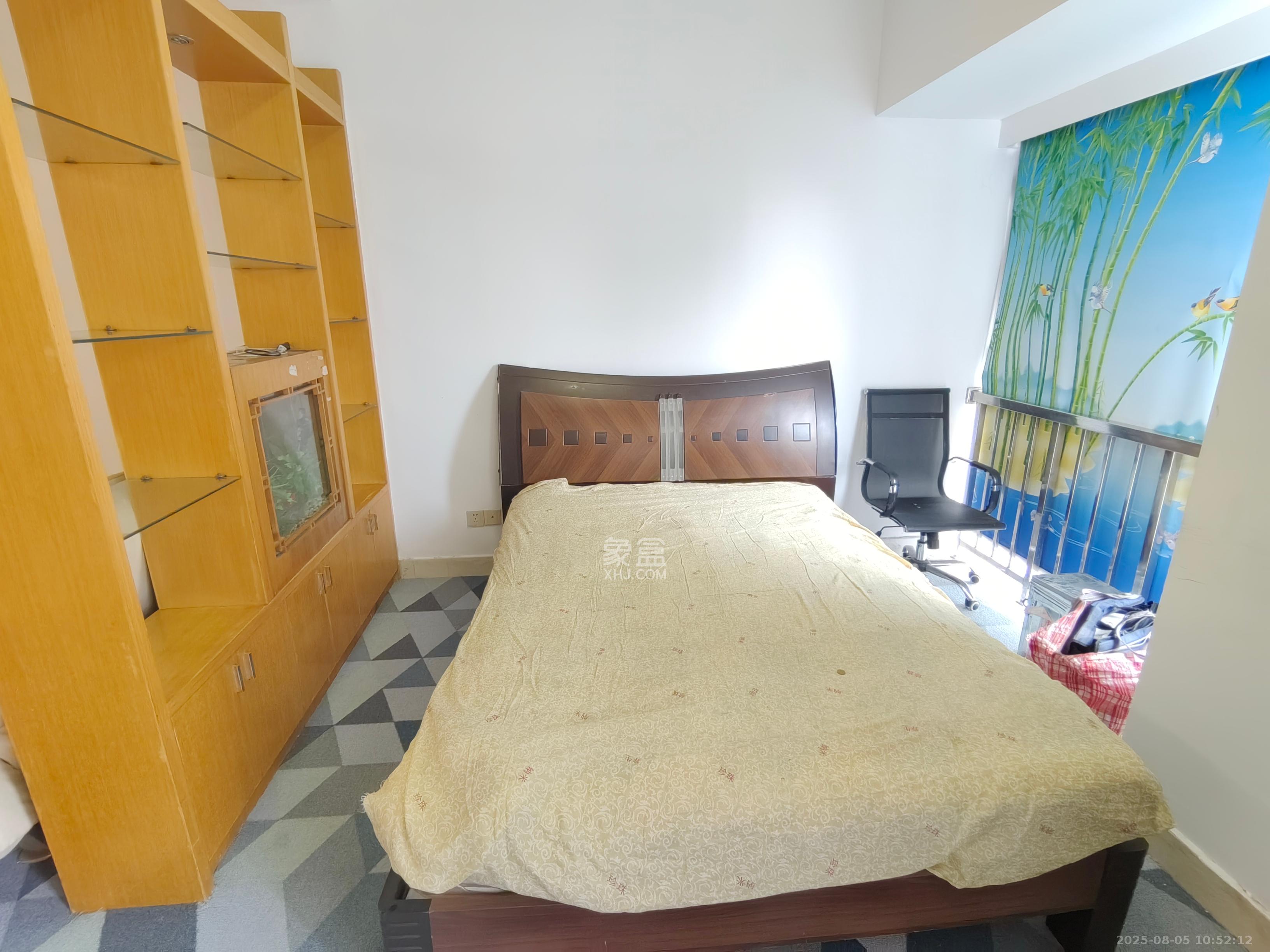 中远公馆  1室1厅1卫    1500.0元/月 中远公馆  1室1厅1卫    1500.0元/月