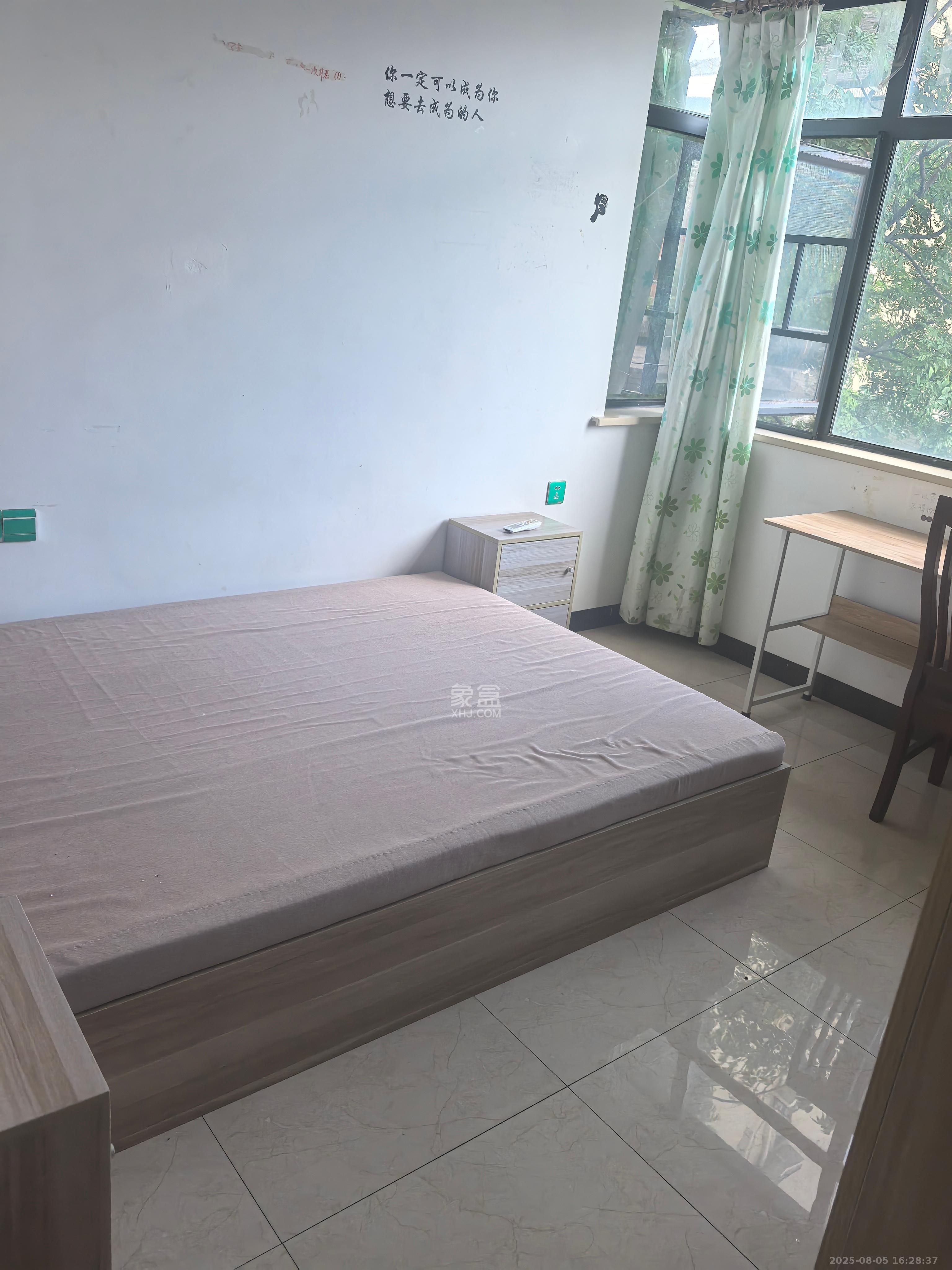 湘水熙园 2室2厅2卫 1700.0元/月 湘水熙园 2室2厅2卫 1700.0元/月室内图