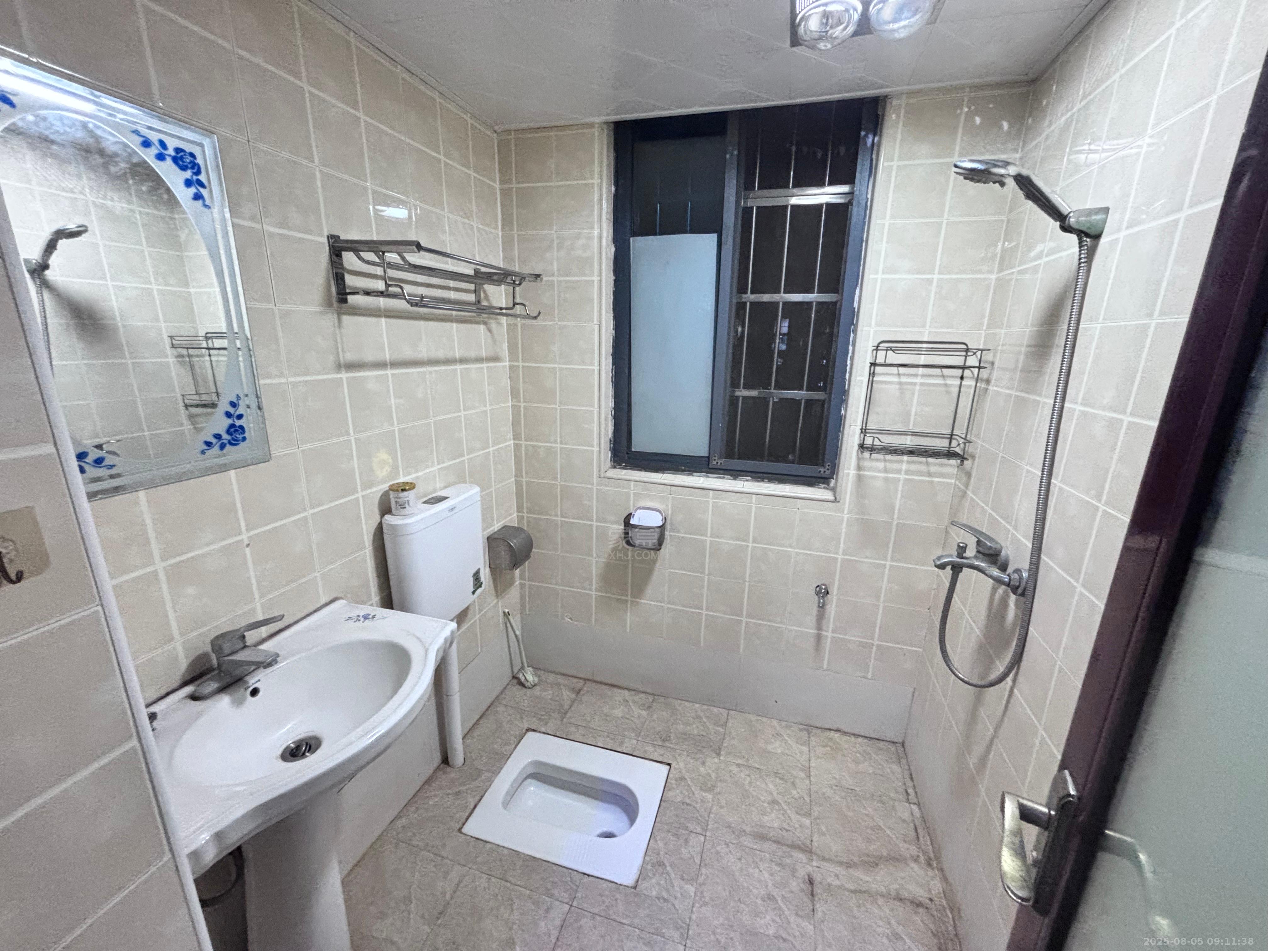 百江花园 2室1厅1卫 1600.0元/月 百江花园 2室1厅1卫 1600.0元/月室内图