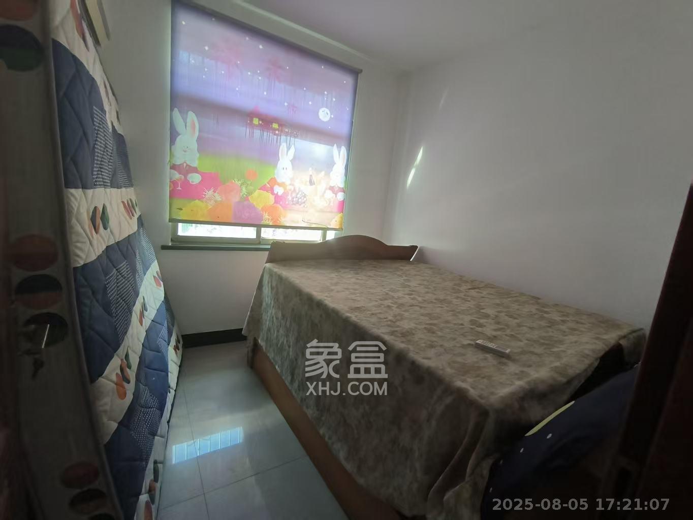 兴联小区  3室2厅1卫   1600.00元/月室内图