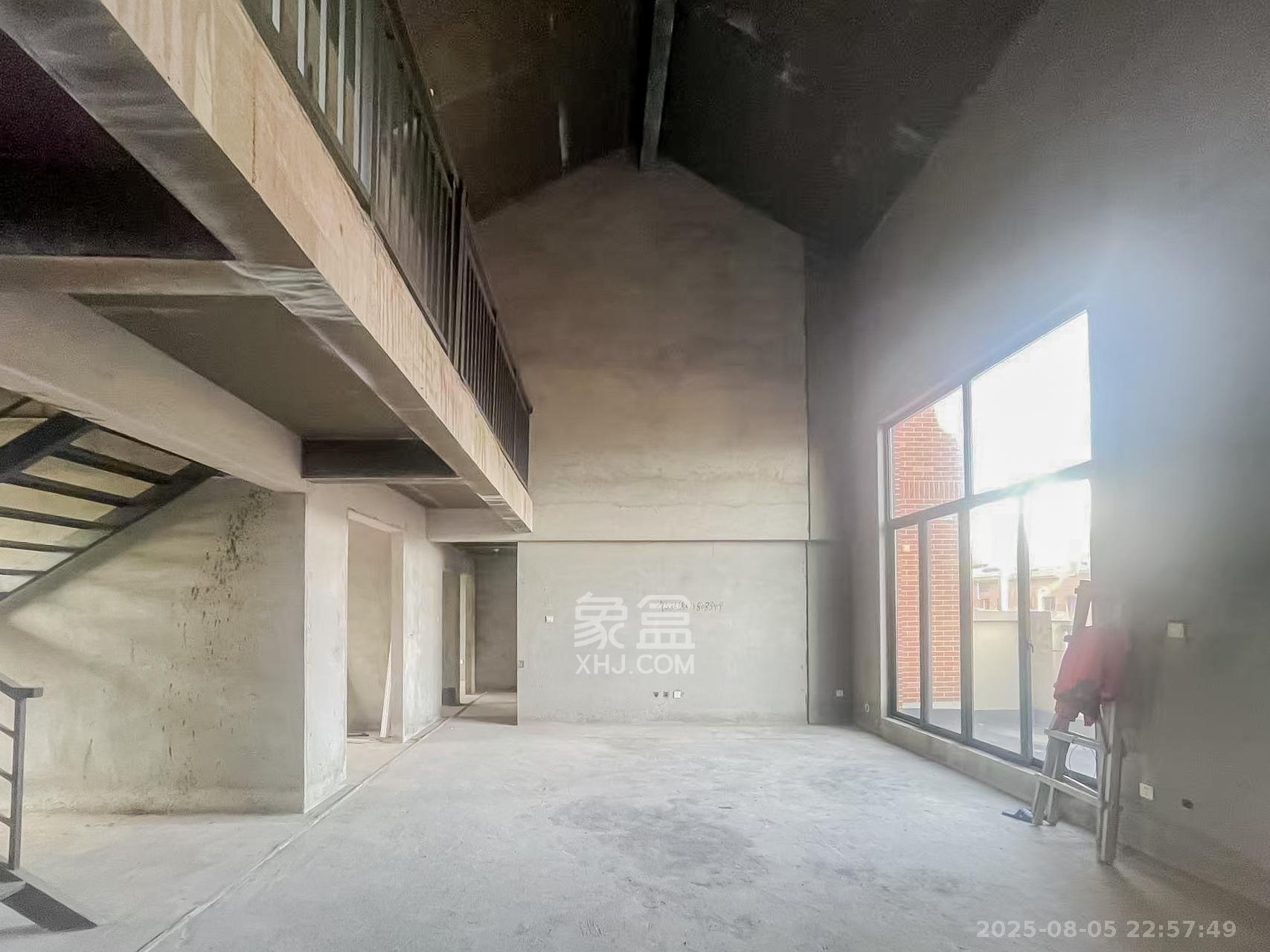 沃家苑  5室2厅2卫    132.8万 沃家苑  5室2厅2卫    132.8万