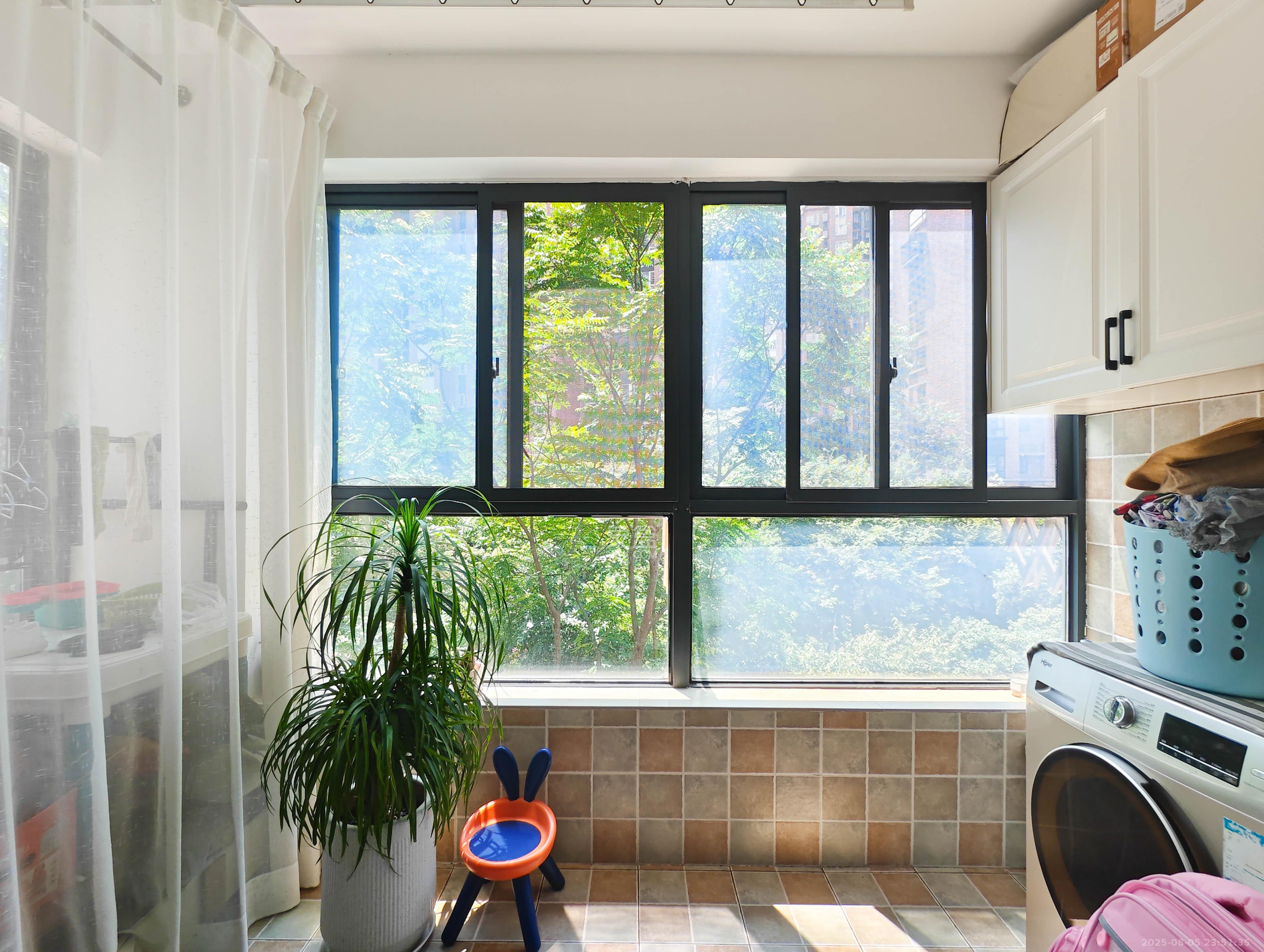 哈佛小镇（五矿哈佛小镇）  3室2厅1卫    68.0万阳台