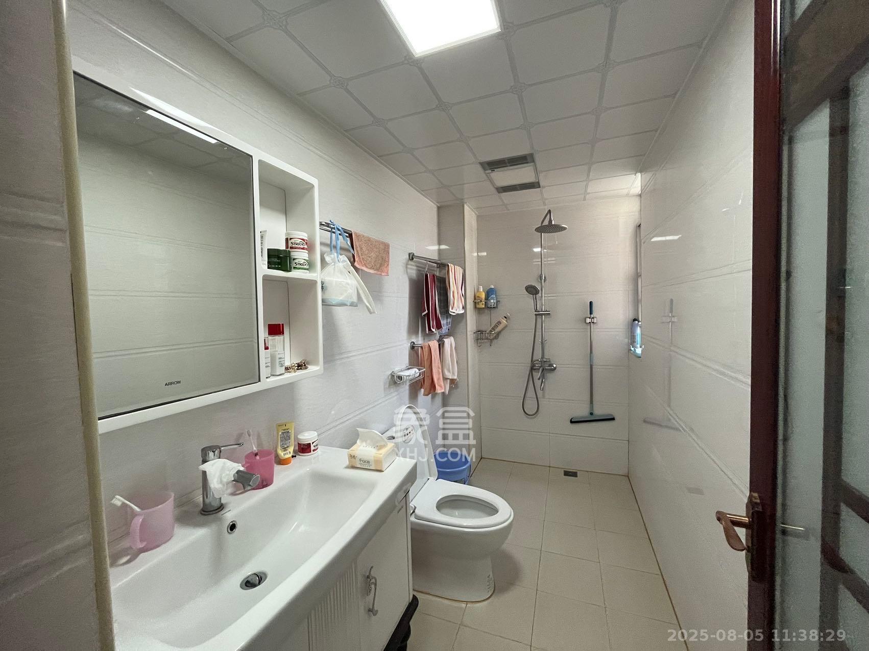 北辰三角洲E6区 4室2厅2卫 5200.0元/月 北辰三角洲E6区 4室2厅2卫 5200.0元/月室内图