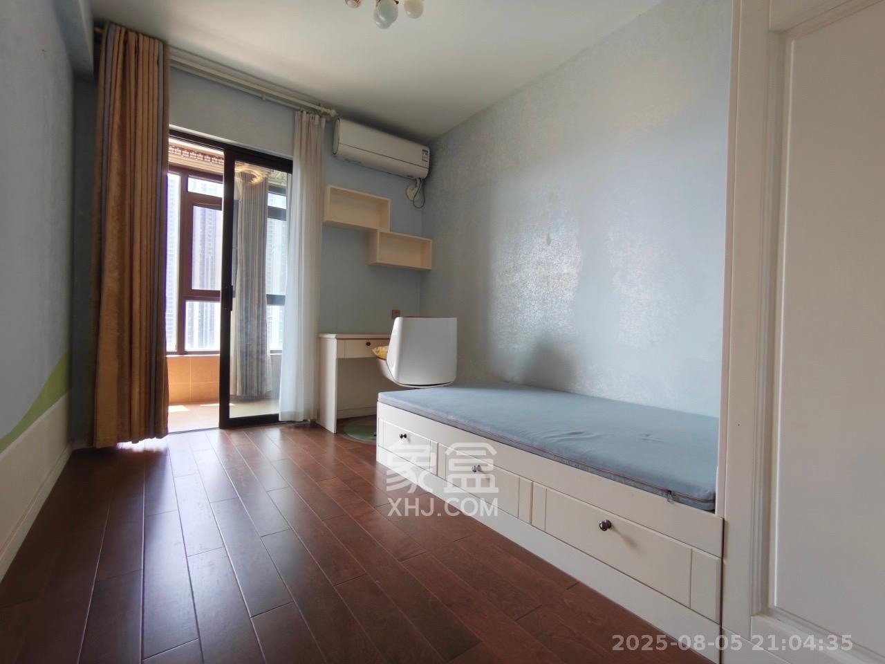 万科里金域国际 4室2厅2卫 7500.0元/月 万科里金域国际 4室2厅2卫 7500.0元/月室内图