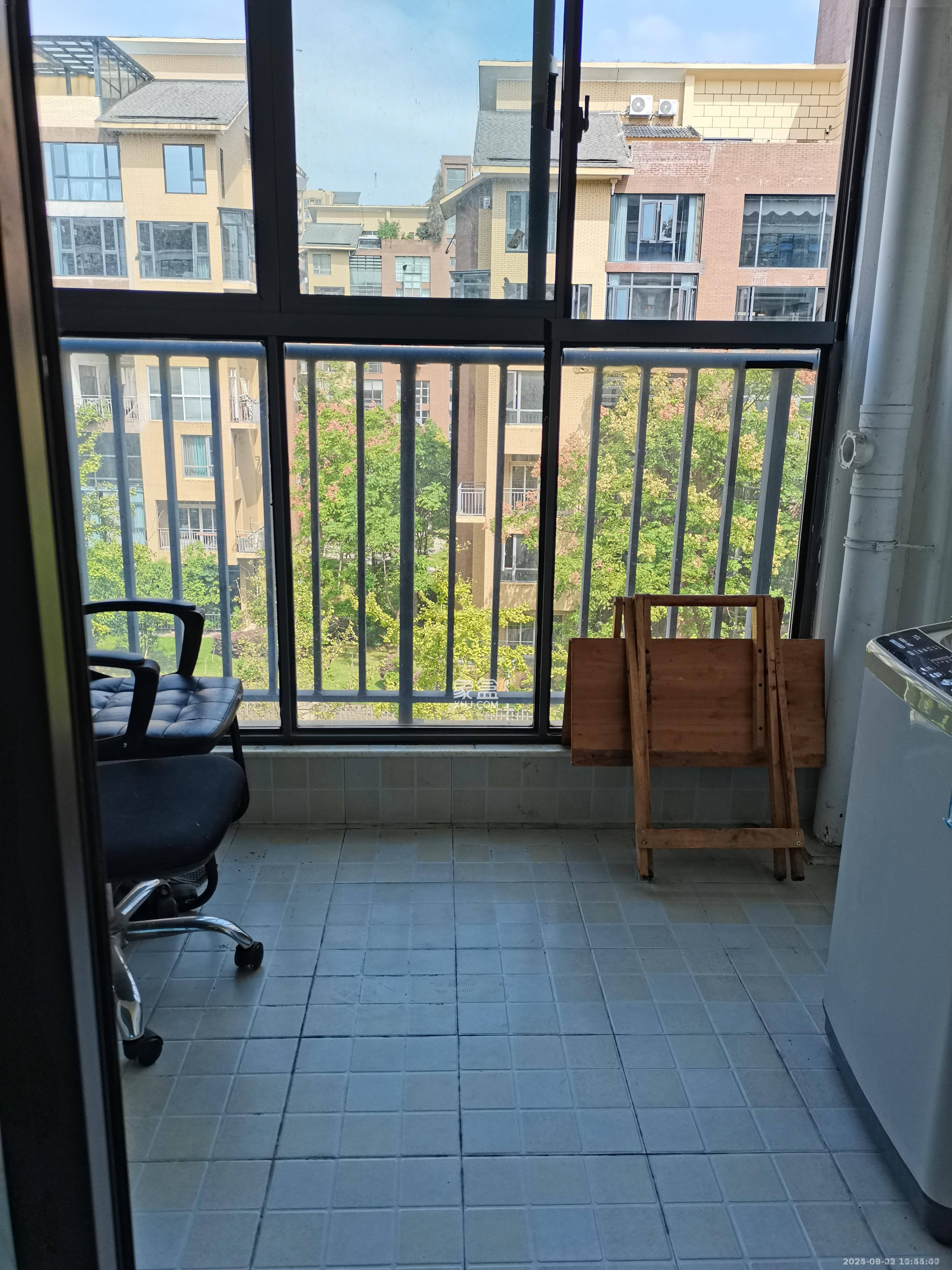 嘉华城(一期) 1室1厅1卫 1350.0元/月 嘉华城(一期) 1室1厅1卫 1350.0元/月室内图