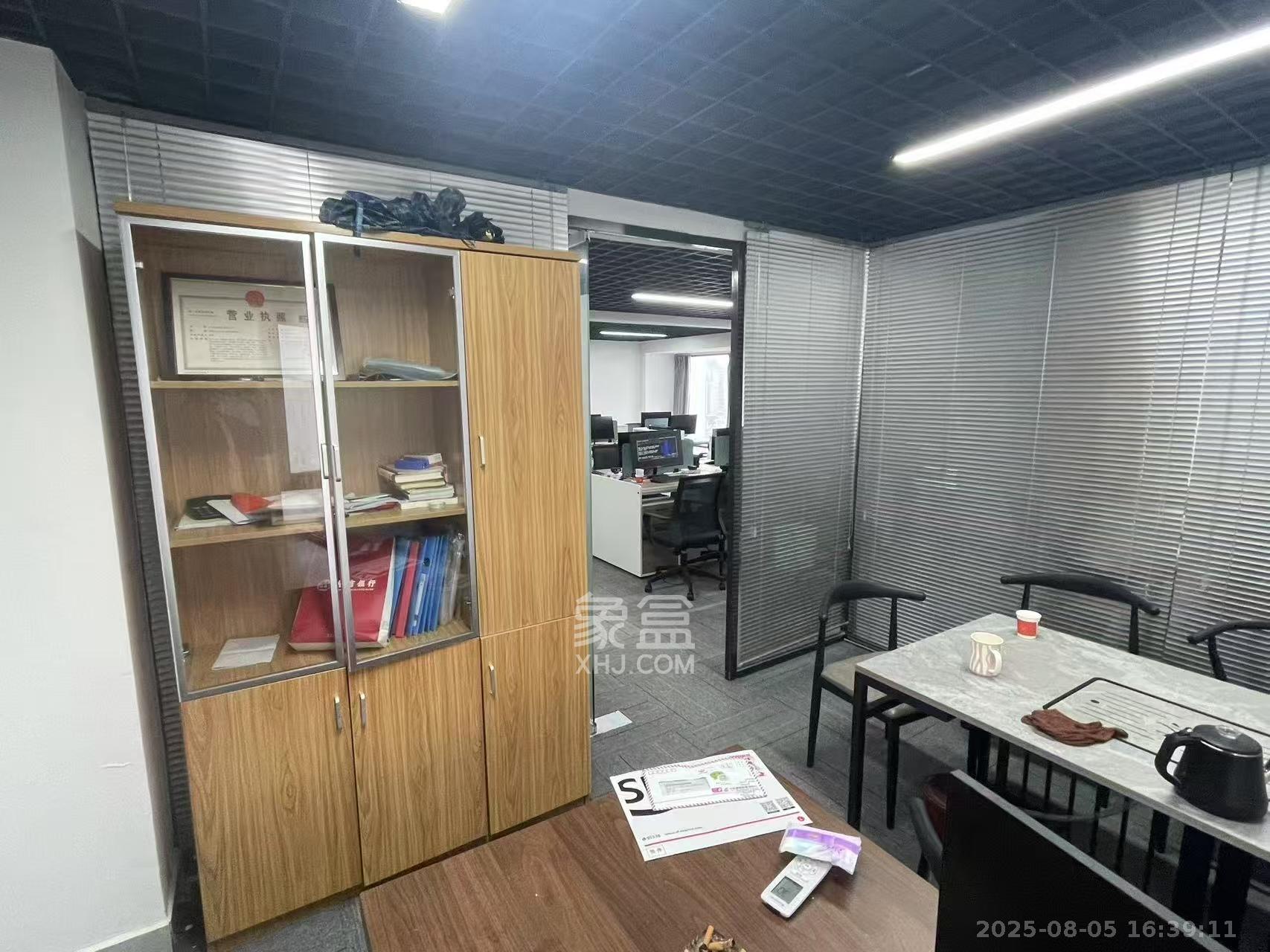 奥园城市天骄一期 1室0厅0卫 5200.0元/月 奥园城市天骄一期 1室0厅0卫 5200.0元/月室内图