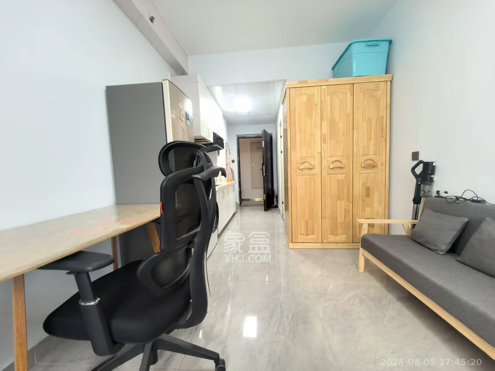 保利麓谷林语I区 1室1厅1卫 1600.0元/月 保利麓谷林语I区 1室1厅1卫 1600.0元/月室内图