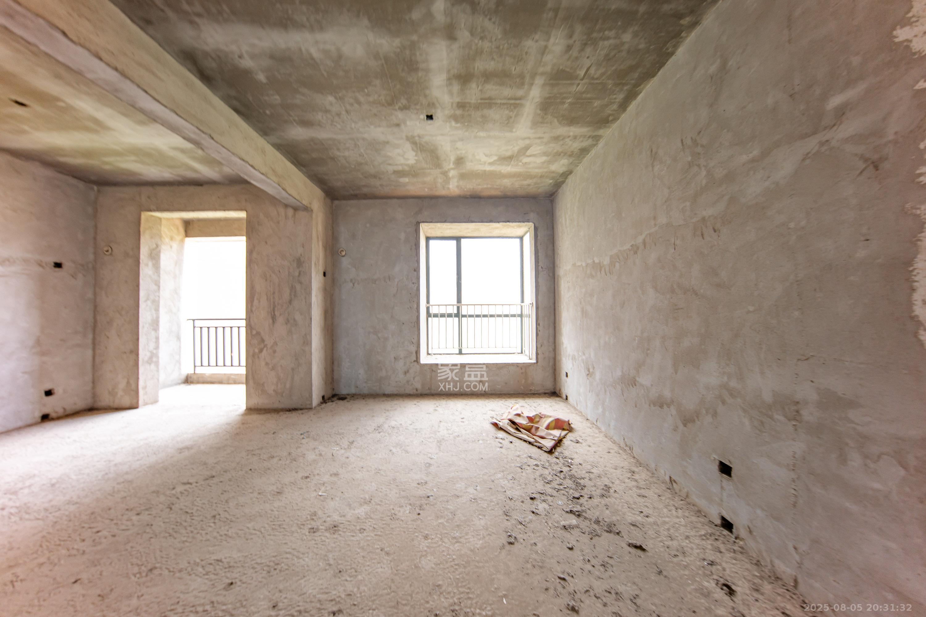 枫华府第 3室2厅2卫 62.0万 枫华府第 3室2厅2卫 62.0万卧室