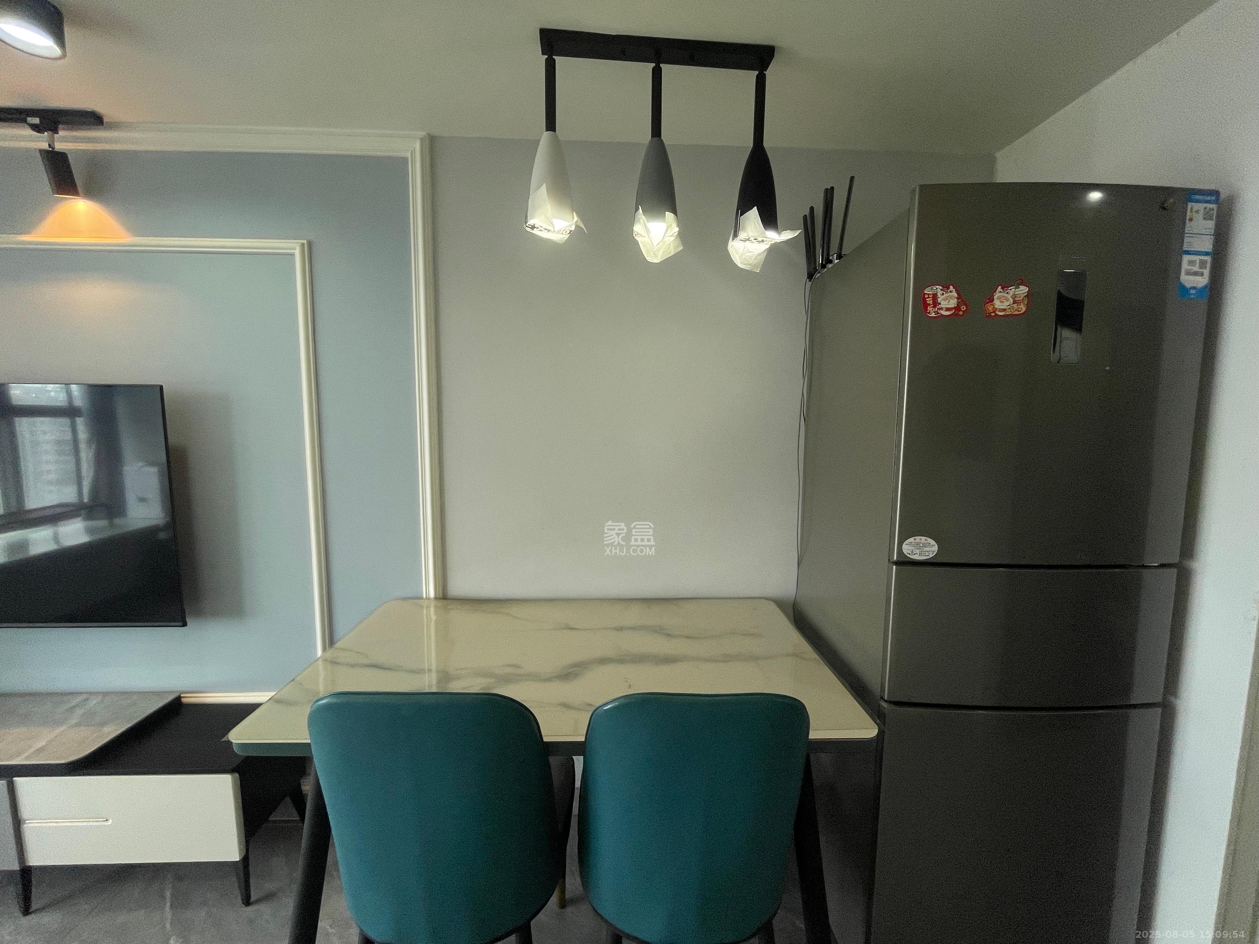 弘坤云寓 2室1厅1卫 2600.0元/月 弘坤云寓 2室1厅1卫 2600.0元/月室内图