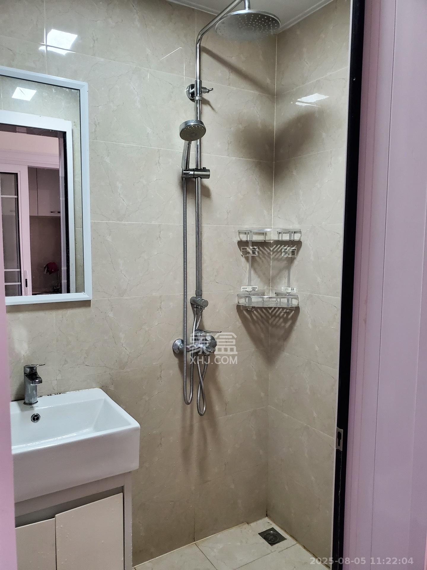 中建信和城  1室1厅1卫   1700.00元/月室内图