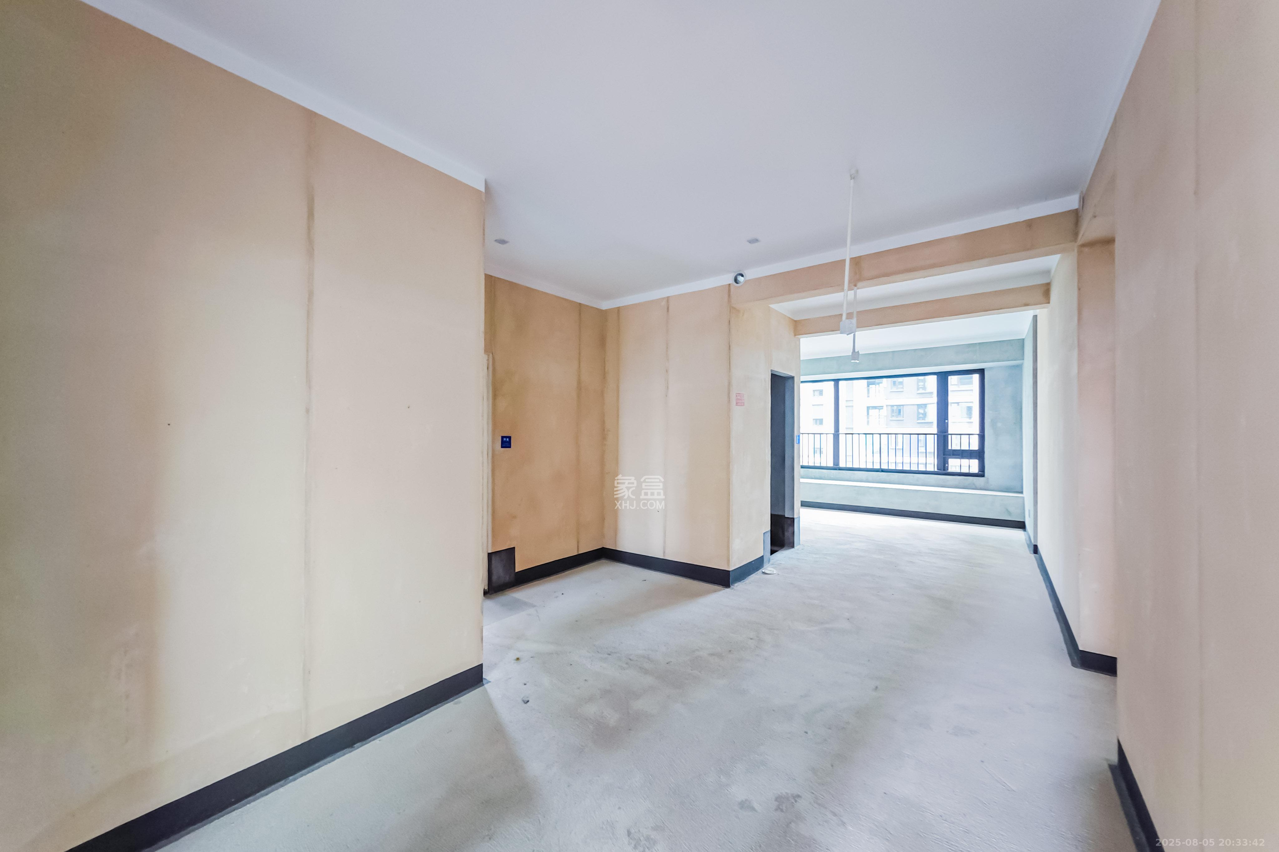 建发玖洲观澜  4室2厅2卫    230.0万其他