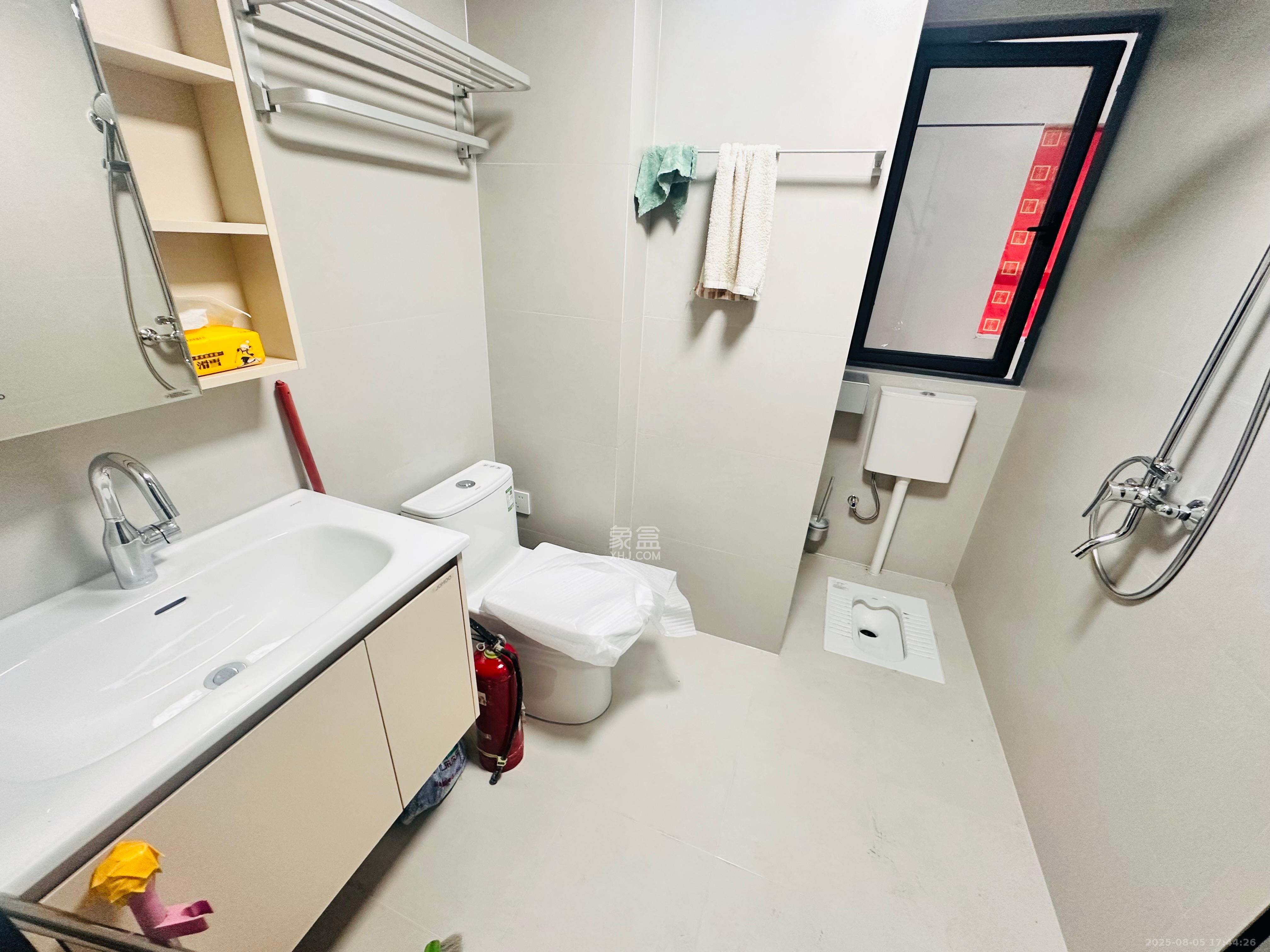 湖湘时代名邸公园壹号 1室0厅0卫 2400.0元/月 湖湘时代名邸公园壹号 1室0厅0卫 2400.0元/月室内图