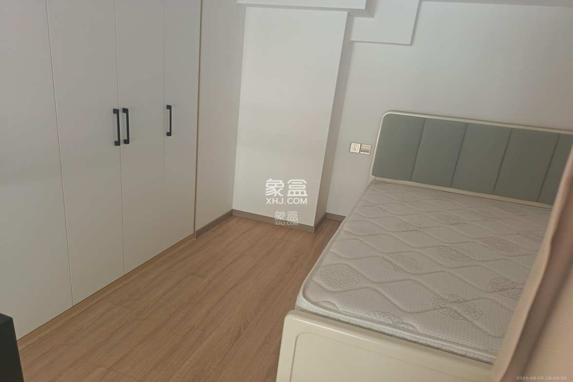 弘阳时光里 2室1厅1卫 2200.0元/月 弘阳时光里 2室1厅1卫 2200.0元/月室内图