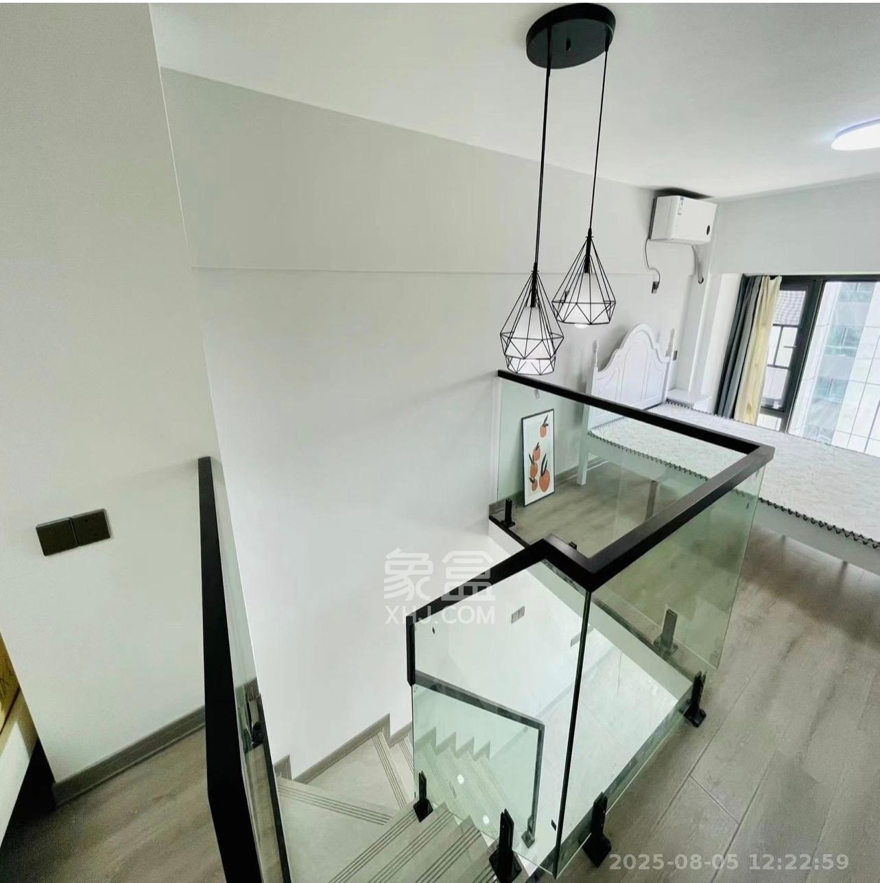 龙湖湘江星座(祺鑫星座公寓) 1室1厅1卫 2200.0元/月 龙湖湘江星座(祺鑫星座公寓) 1室1厅1卫 2200.0元/月室内图