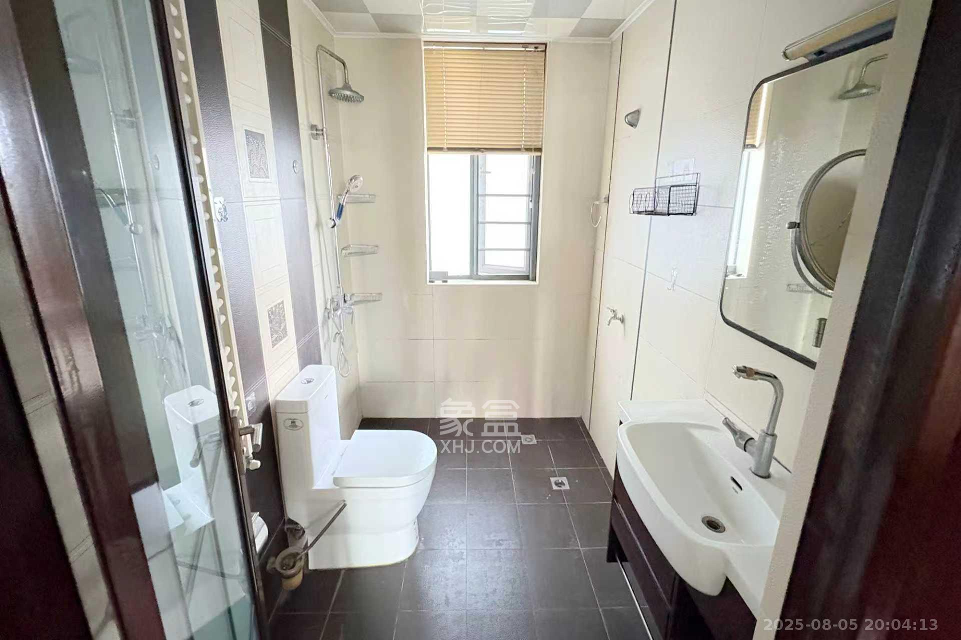 湘域中央 3室2厅2卫 4500.0元/月 湘域中央 3室2厅2卫 4500.0元/月室内图