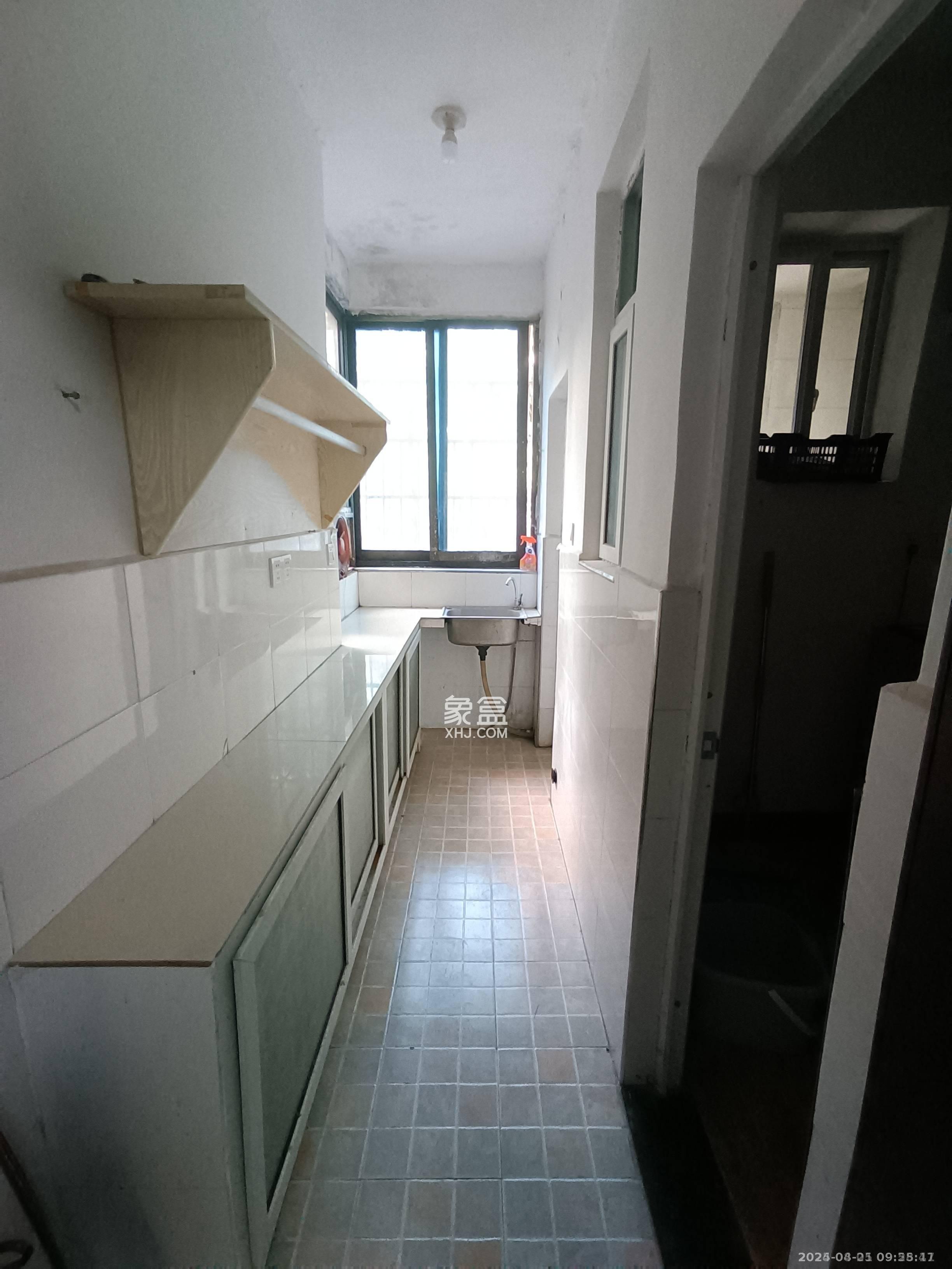 桂花二村  2室1厅1卫    1200.0元/月室内图