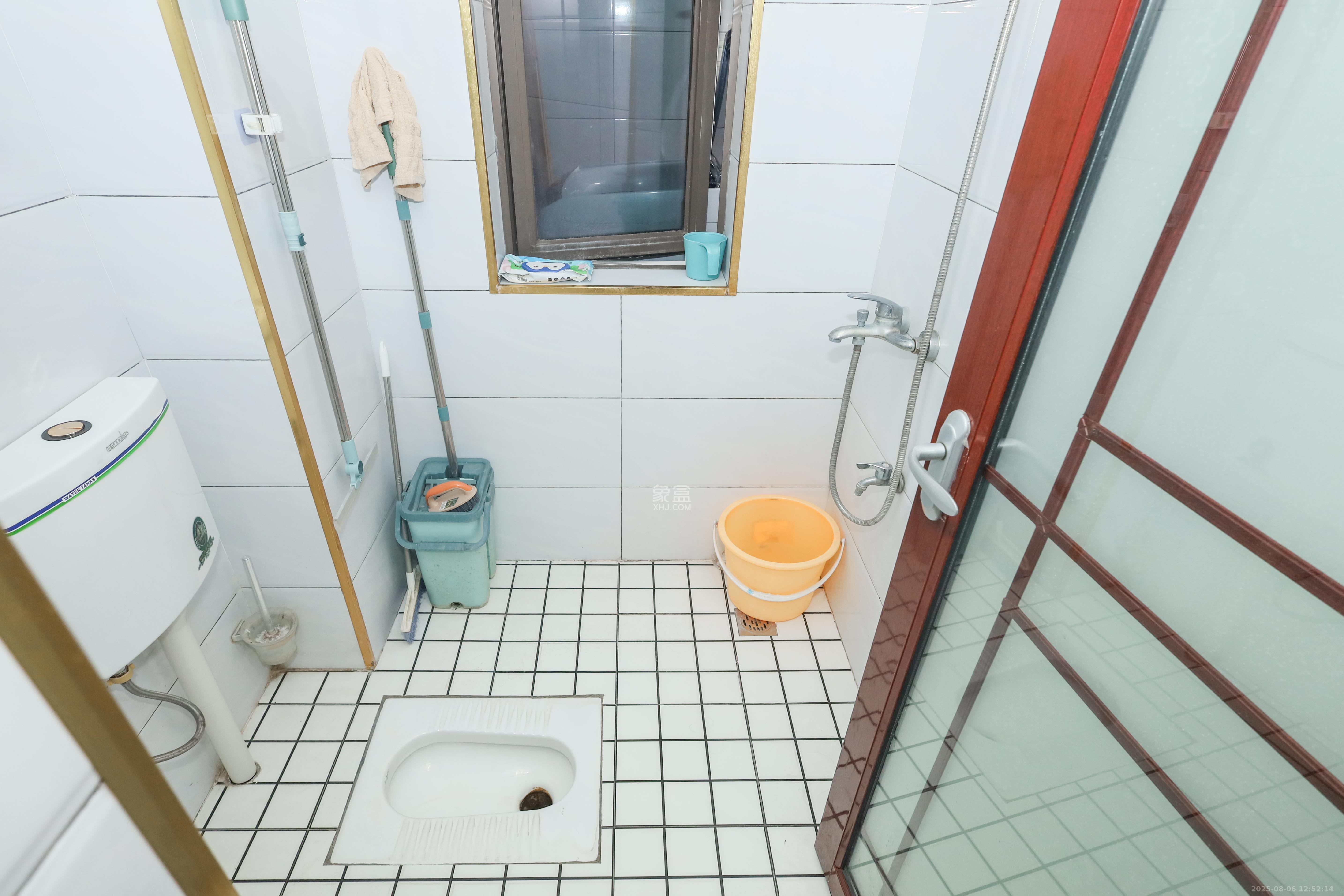 梅溪湖合能璞丽  2室2厅1卫    80.0万卫生间