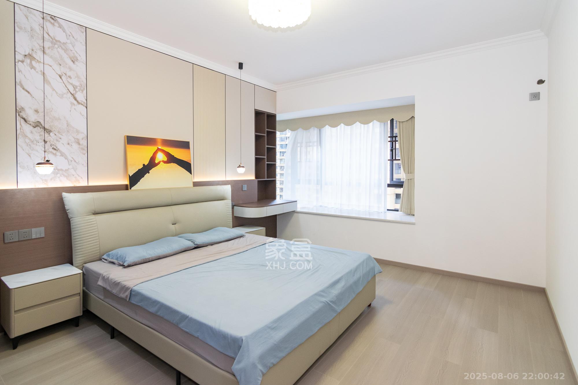 三润城（三润星城）  4室2厅2卫    125.3万卧室