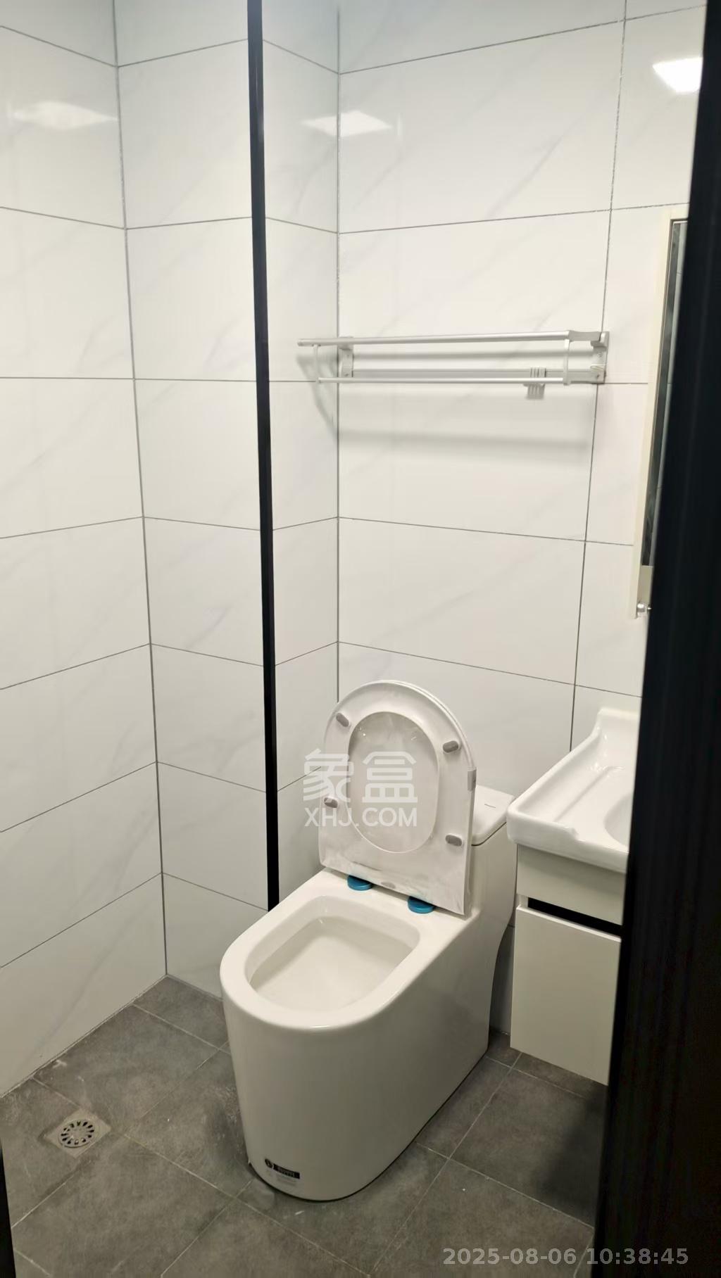 龙湖湘江星座(祺鑫星座公寓) 1室1厅1卫 1400.0元/月 龙湖湘江星座(祺鑫星座公寓) 1室1厅1卫 1400.0元/月室内图