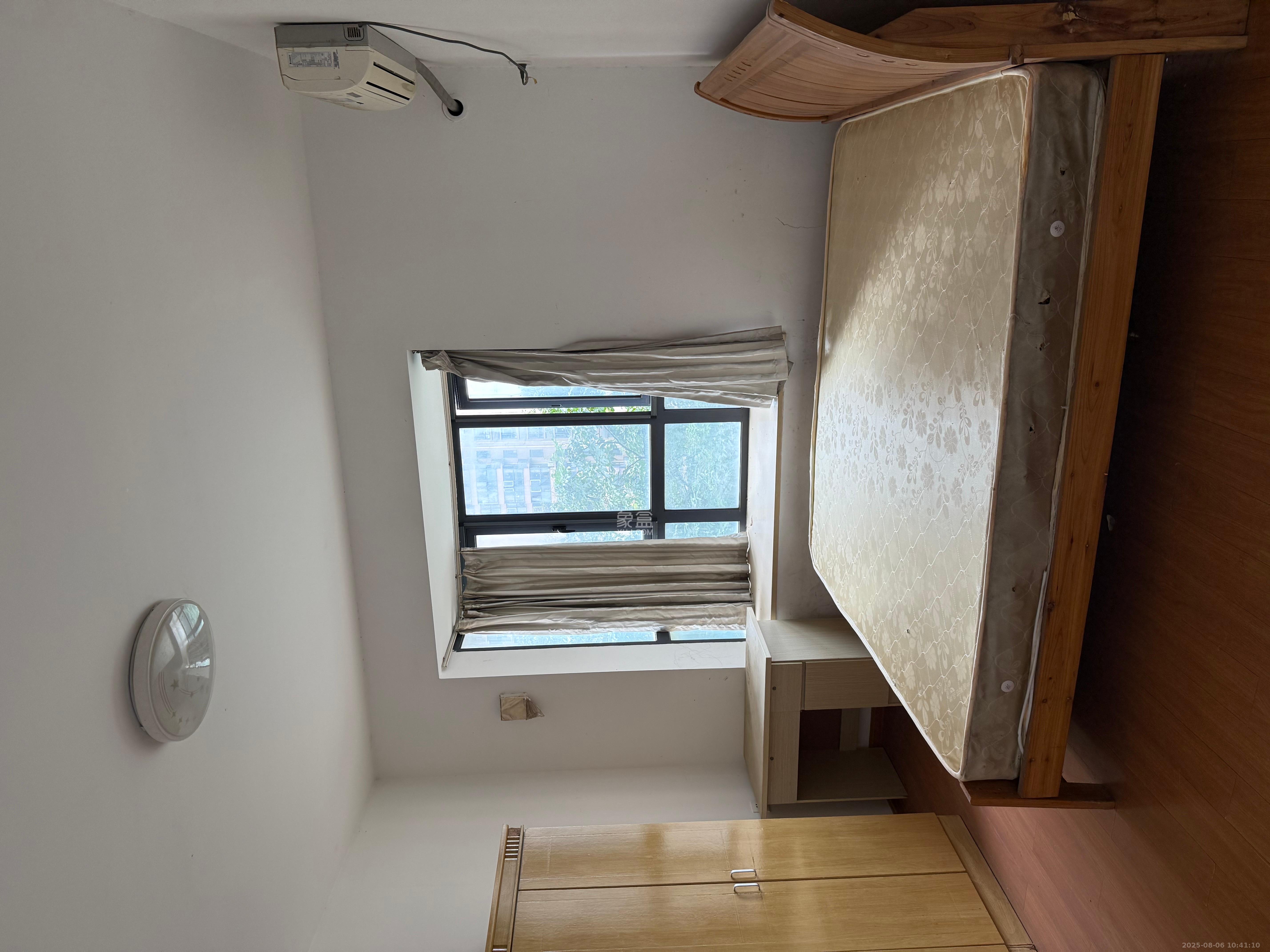 华悦城 4室2厅2卫 2500.0元/月 华悦城 4室2厅2卫 2500.0元/月室内图