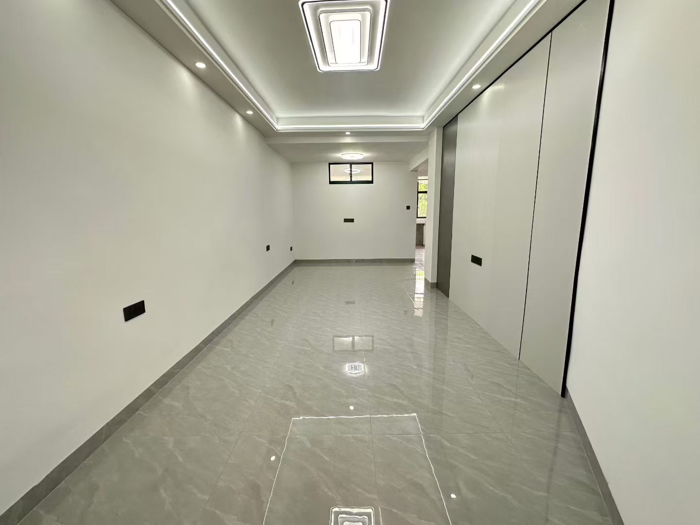 粮油综合食品厂宿舍小区（海甸岛一西路11号）  3室2厅1卫    69.0万室内图