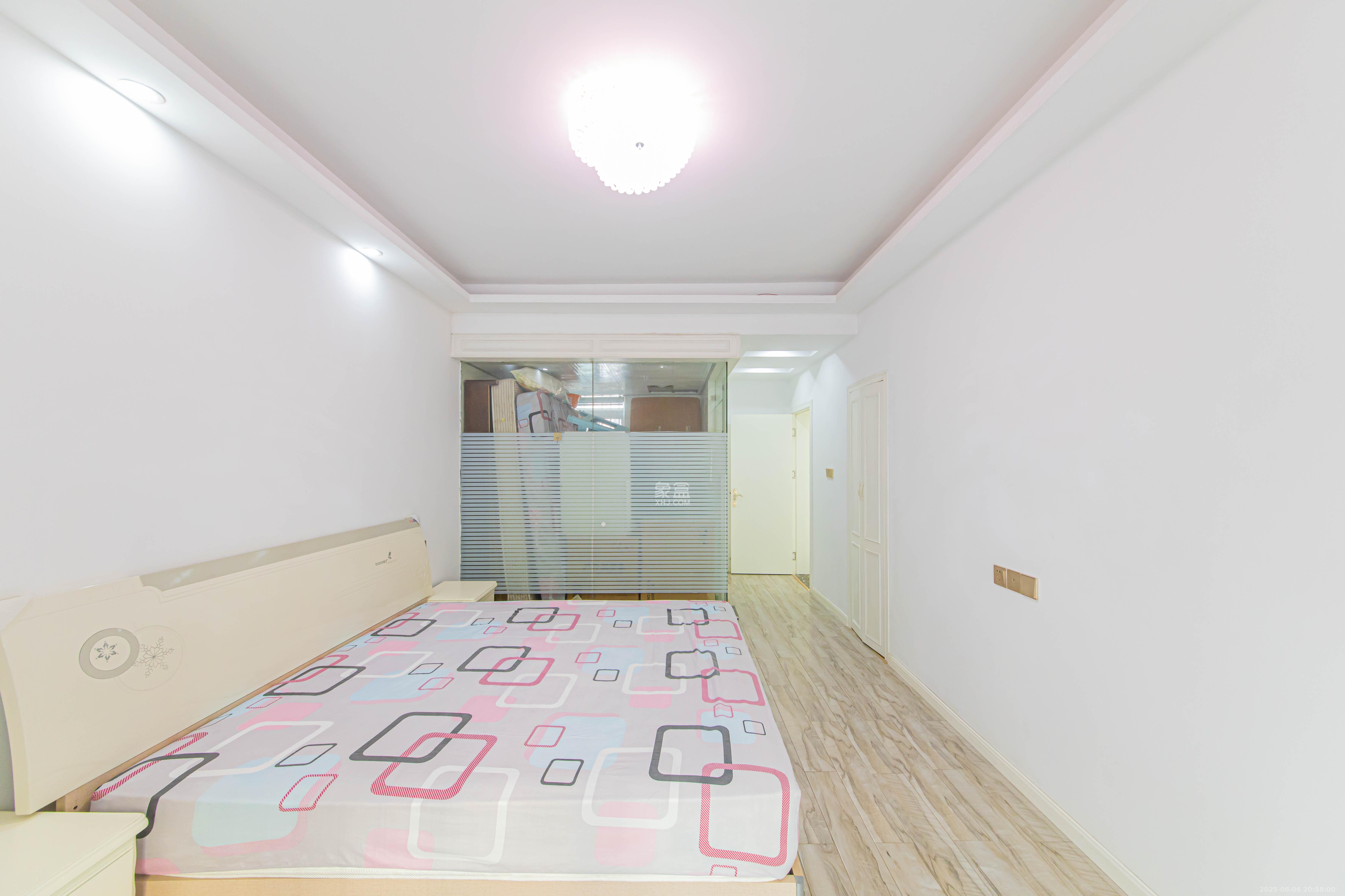 山水印象(愿景想山)  3室1厅1卫    56.0万 山水印象(愿景想山)  3室1厅1卫    56.0万卧室