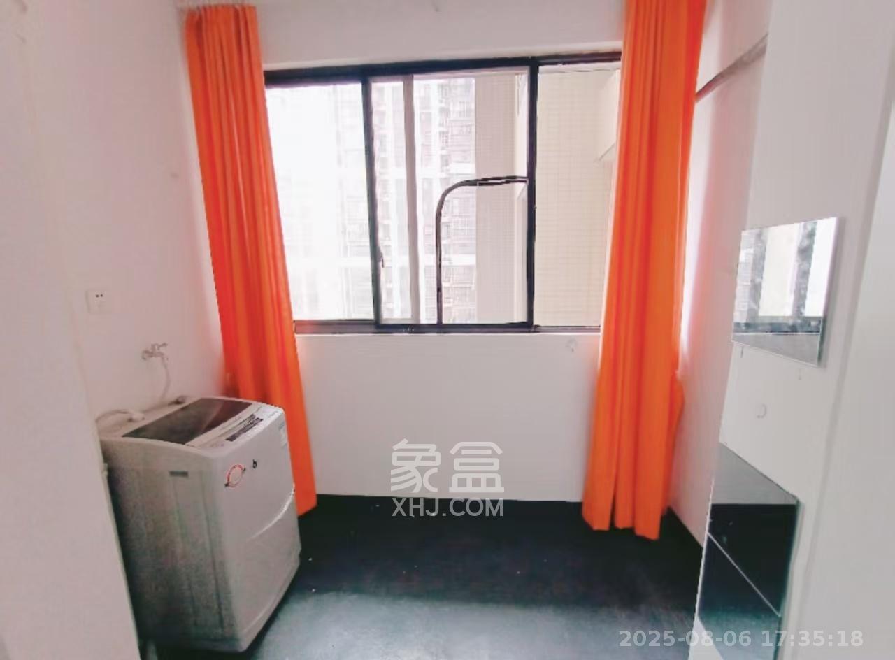 乐尚城 1室2厅1卫 800.0元/月 乐尚城 1室2厅1卫 800.0元/月室内图