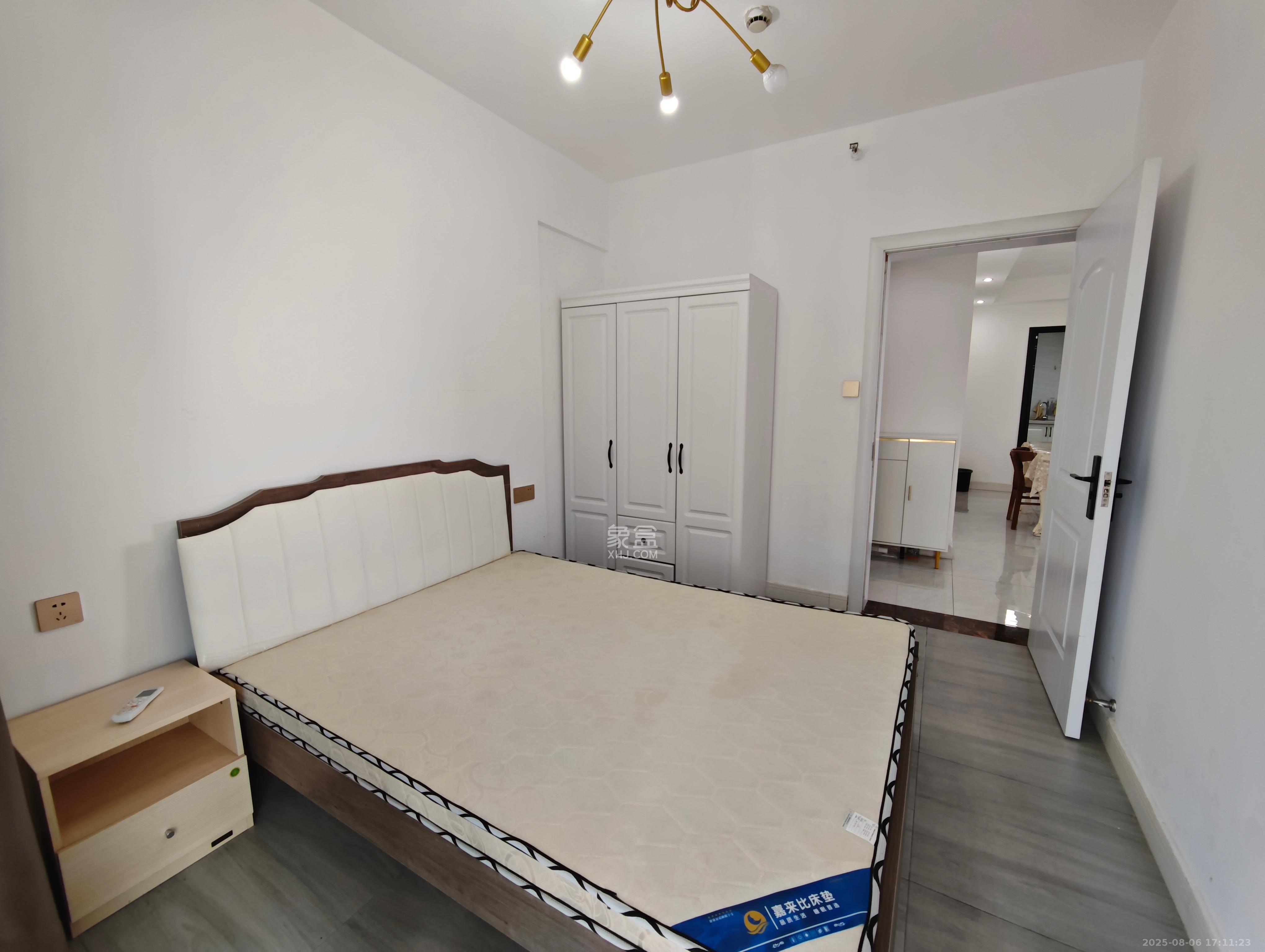 北辰三角洲E7区 3室1厅2卫 4500.0元/月 北辰三角洲E7区 3室1厅2卫 4500.0元/月室内图