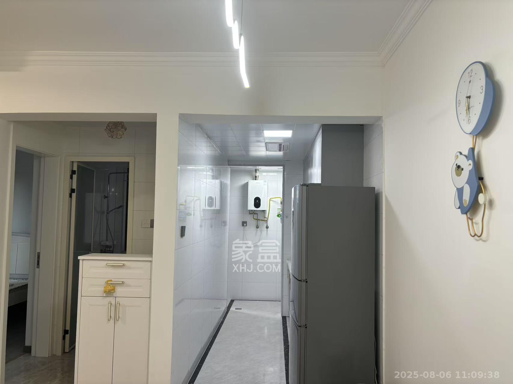 蔷薇国际 1室1厅1卫 1800.0元/月 蔷薇国际 1室1厅1卫 1800.0元/月室内图