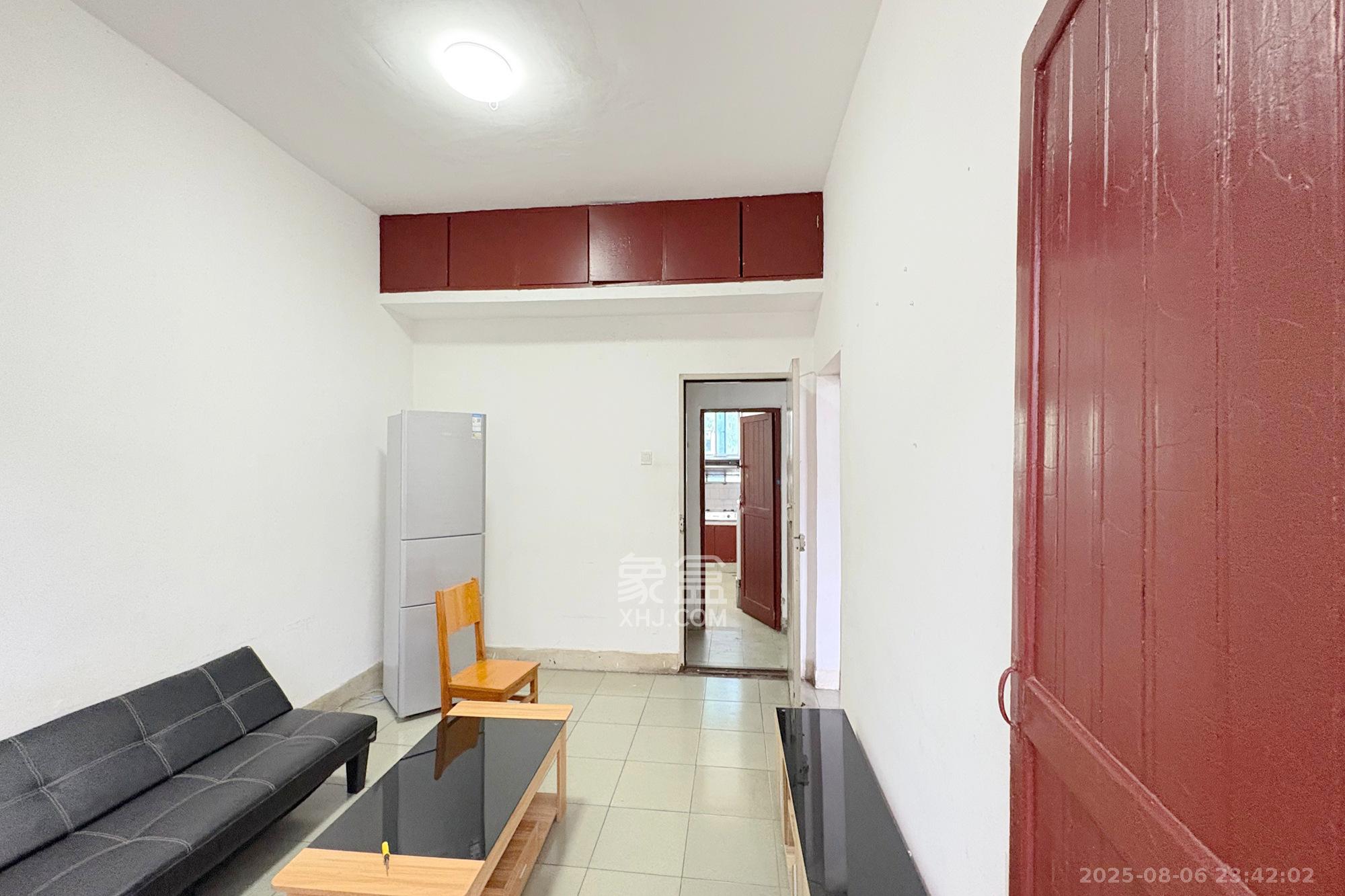 湖南省药品检验所  1室1厅1卫    29.0万 湖南省药品检验所  1室1厅1卫    29.0万客厅