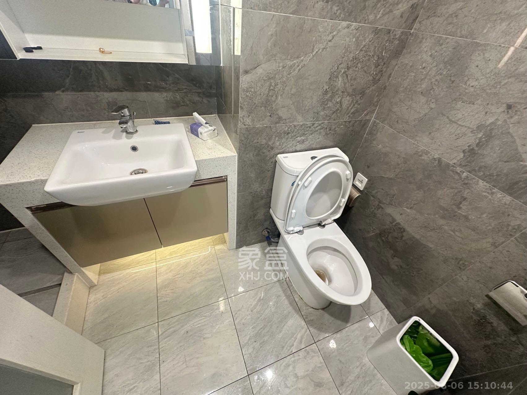 华远华时代 4室1厅2卫 4500.0元/月 华远华时代 4室1厅2卫 4500.0元/月室内图