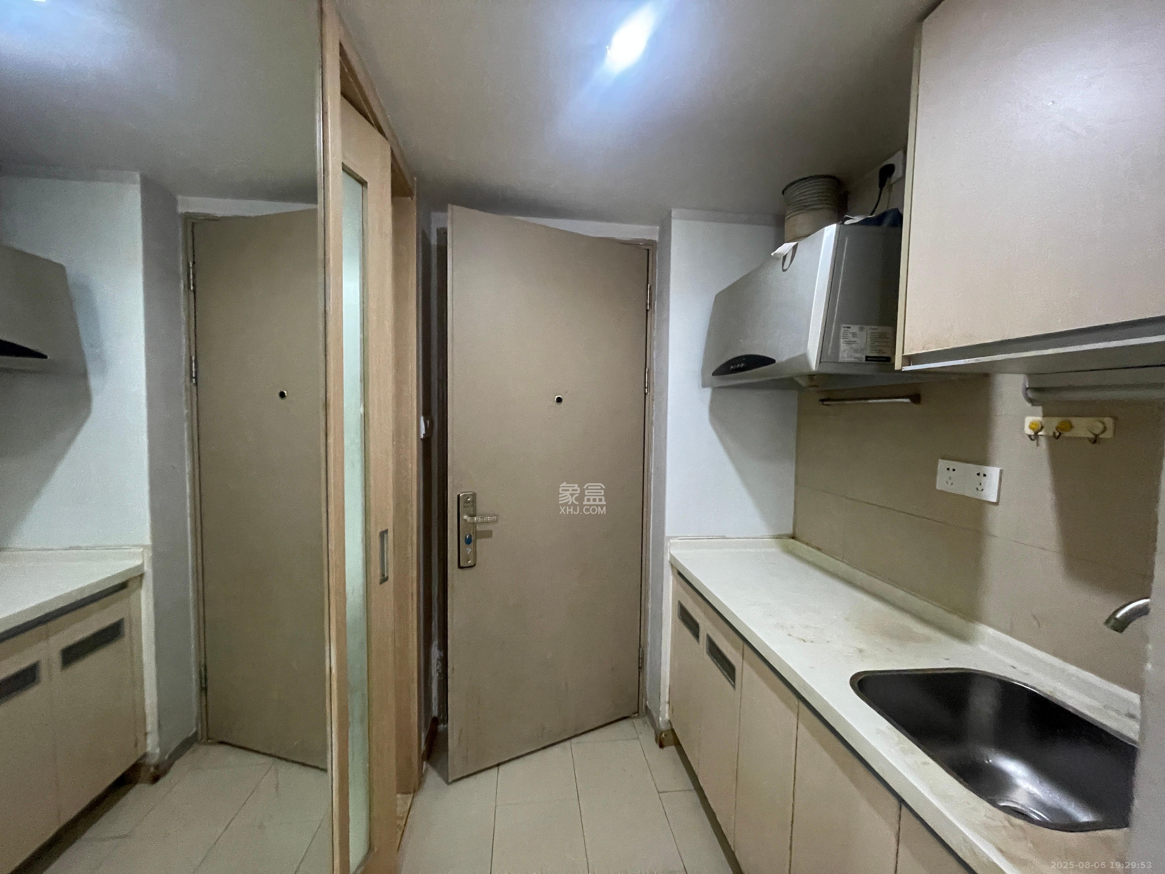 万科金色家园 1室1厅1卫 1300.0元/月 万科金色家园 1室1厅1卫 1300.0元/月室内图