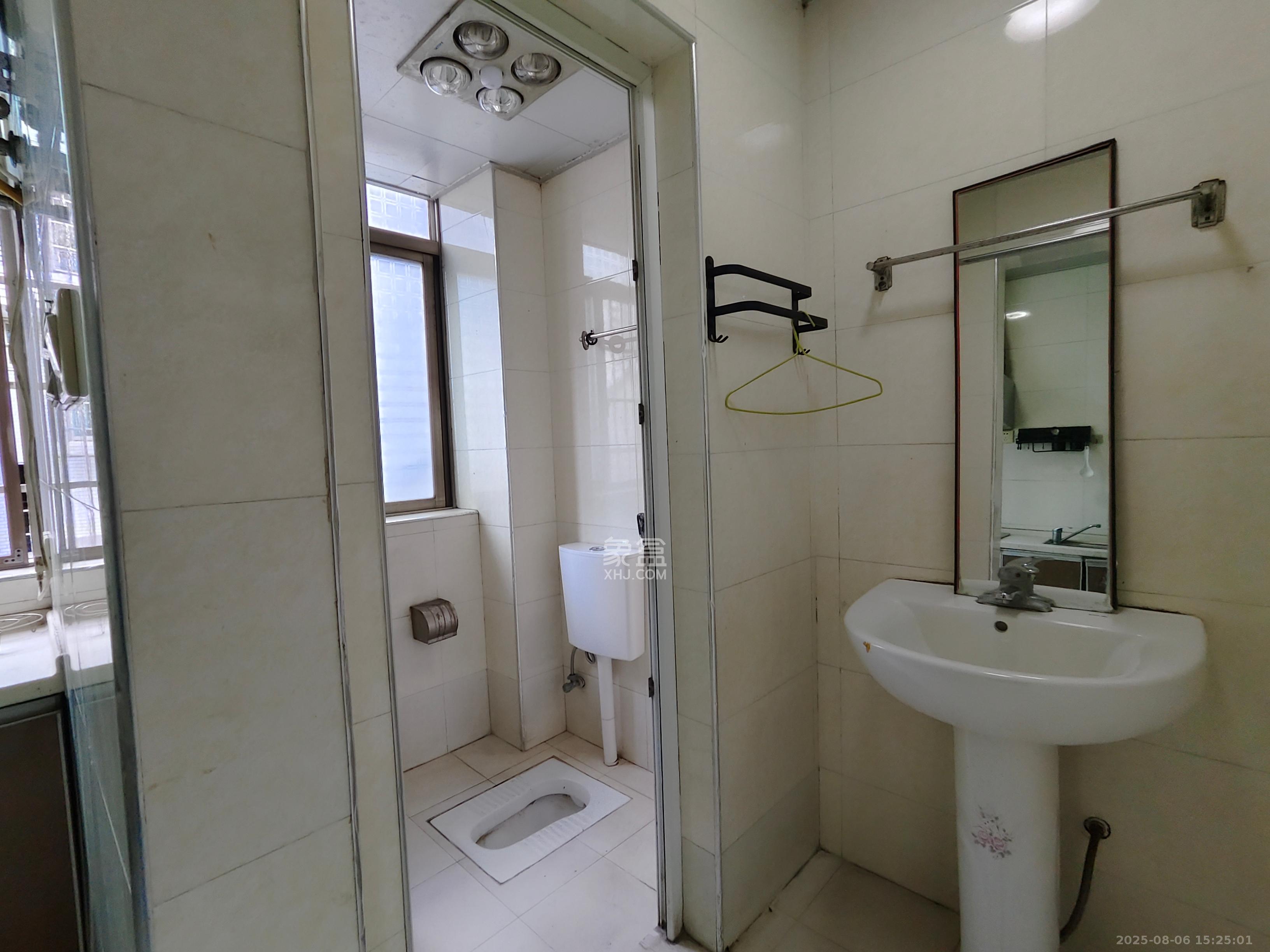 金桂小区一期  3室2厅0卫    1600.0元/月室内图