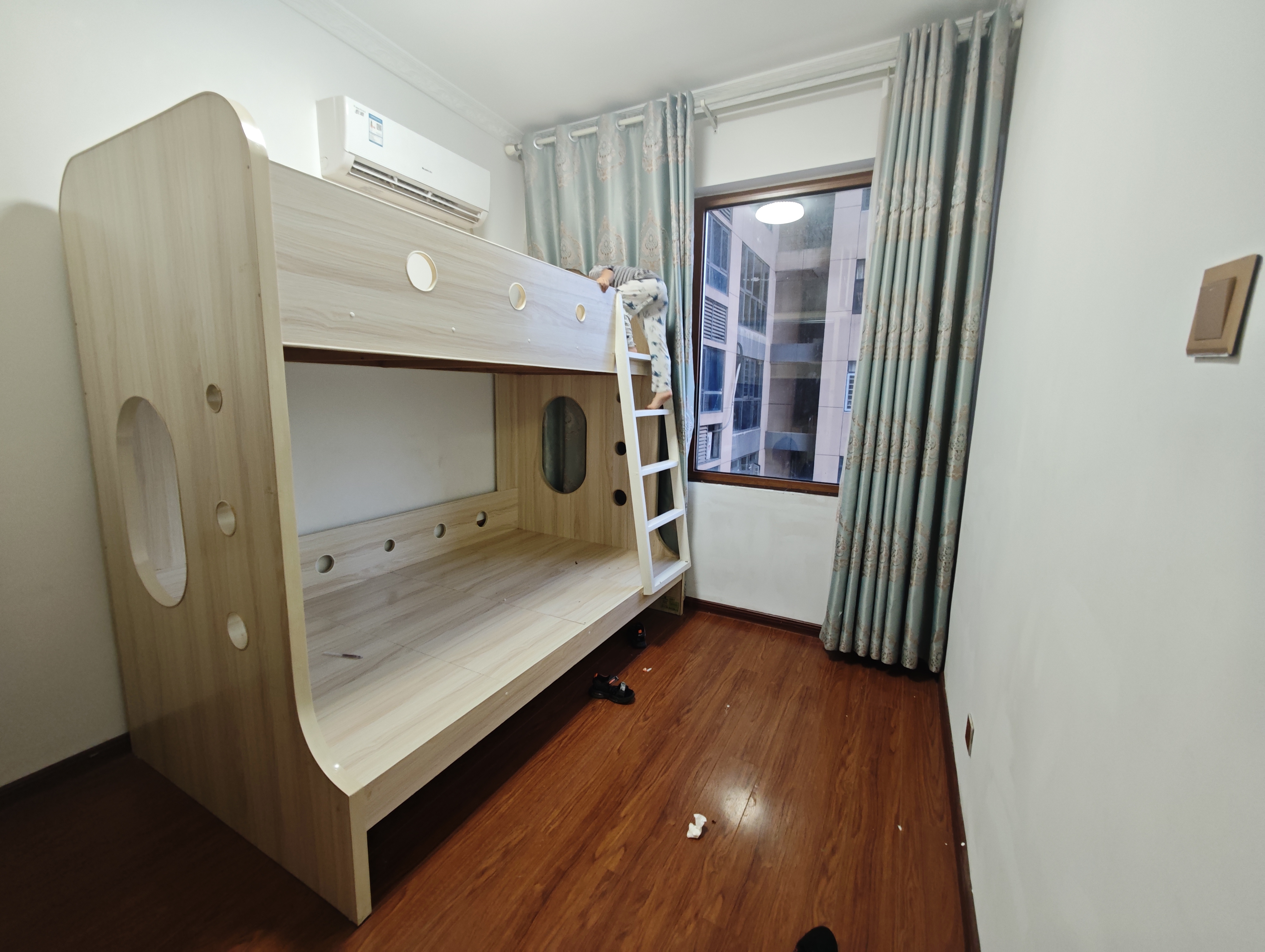 百弘学府城 3室2厅2卫 1800.0元/月 百弘学府城 3室2厅2卫 1800.0元/月室内图