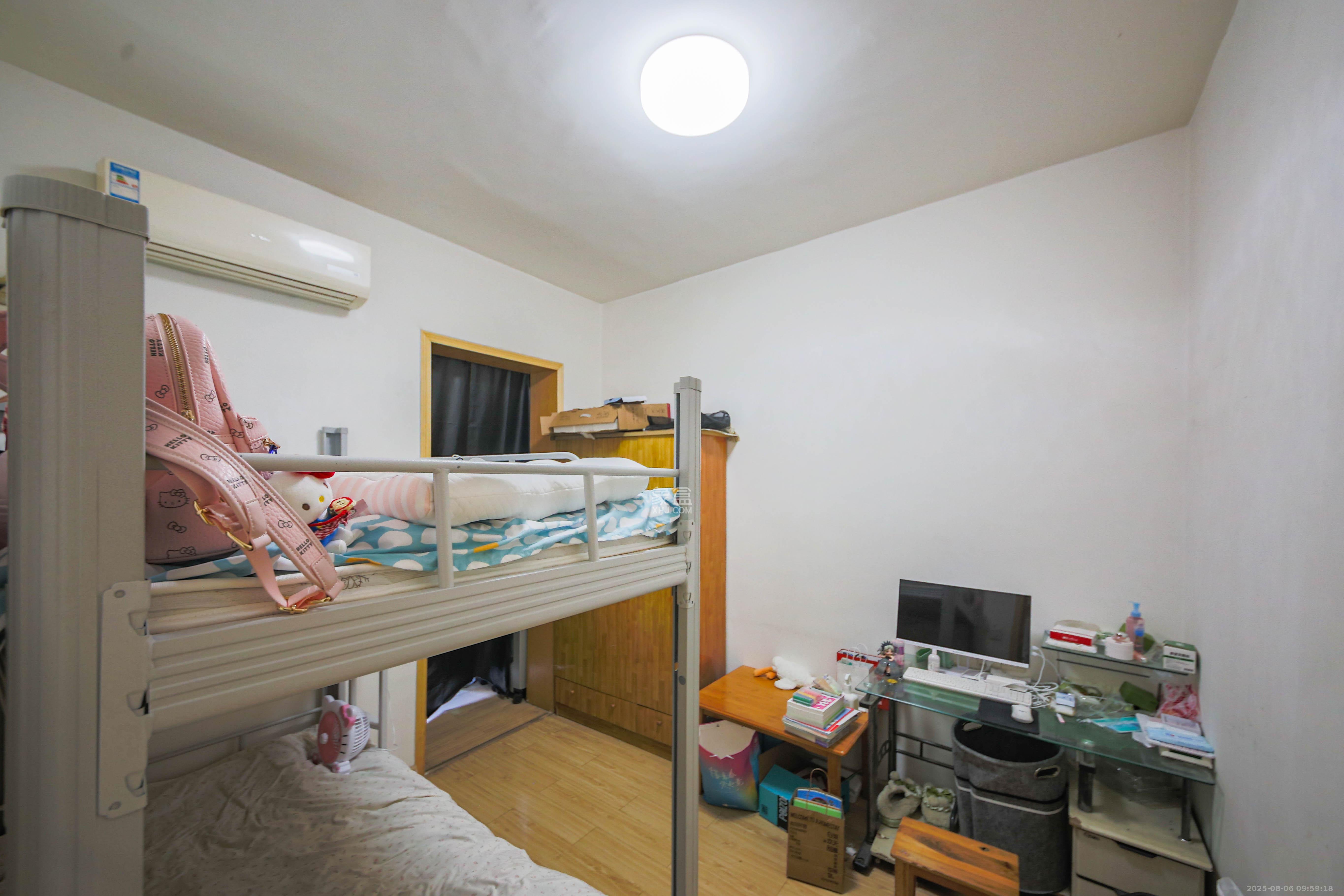 湖南省第三工程有限公司长沙分公司宿舍  2室1厅1卫    33.0万卧室