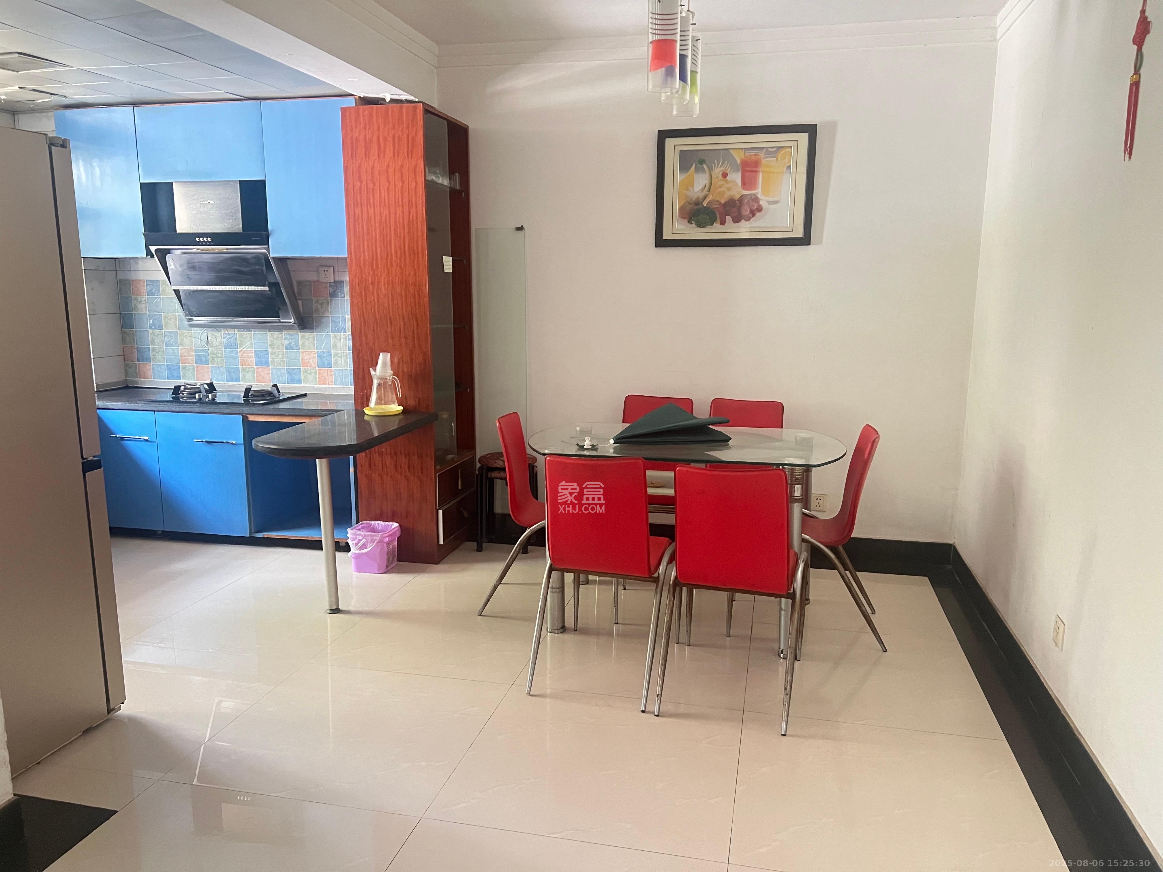 鑫园 3室1厅1卫 2300.0元/月 鑫园 3室1厅1卫 2300.0元/月室内图