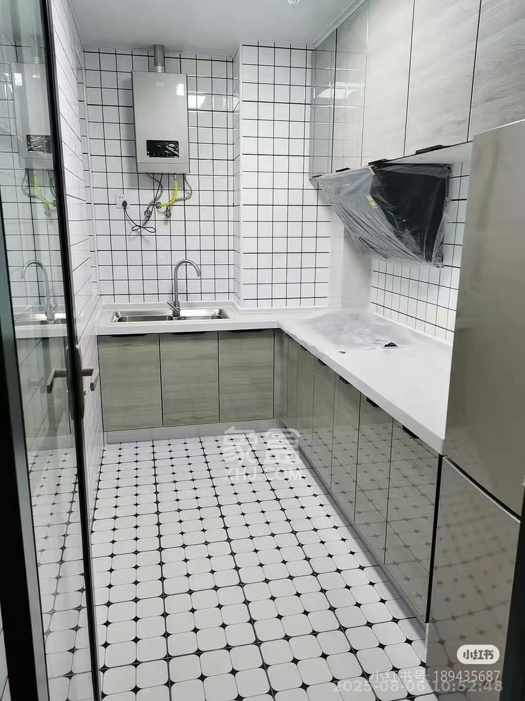 北辰三角洲C2区  3室2厅1卫    4000.0元/月室内图